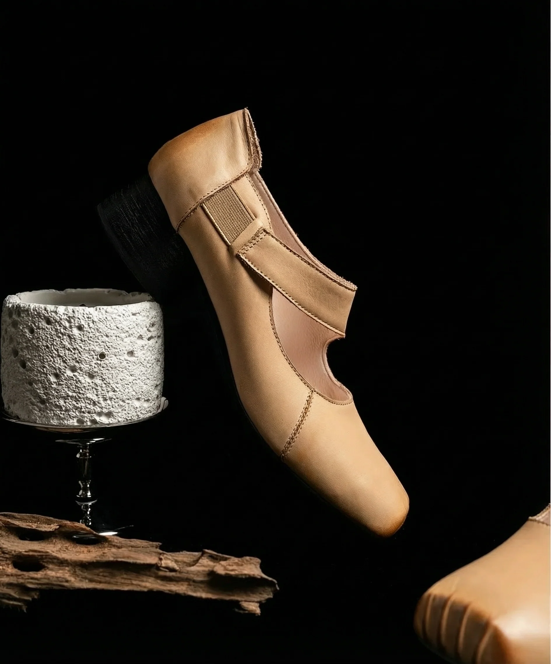 Venus Square-Toe Leather Flats - Image 9
