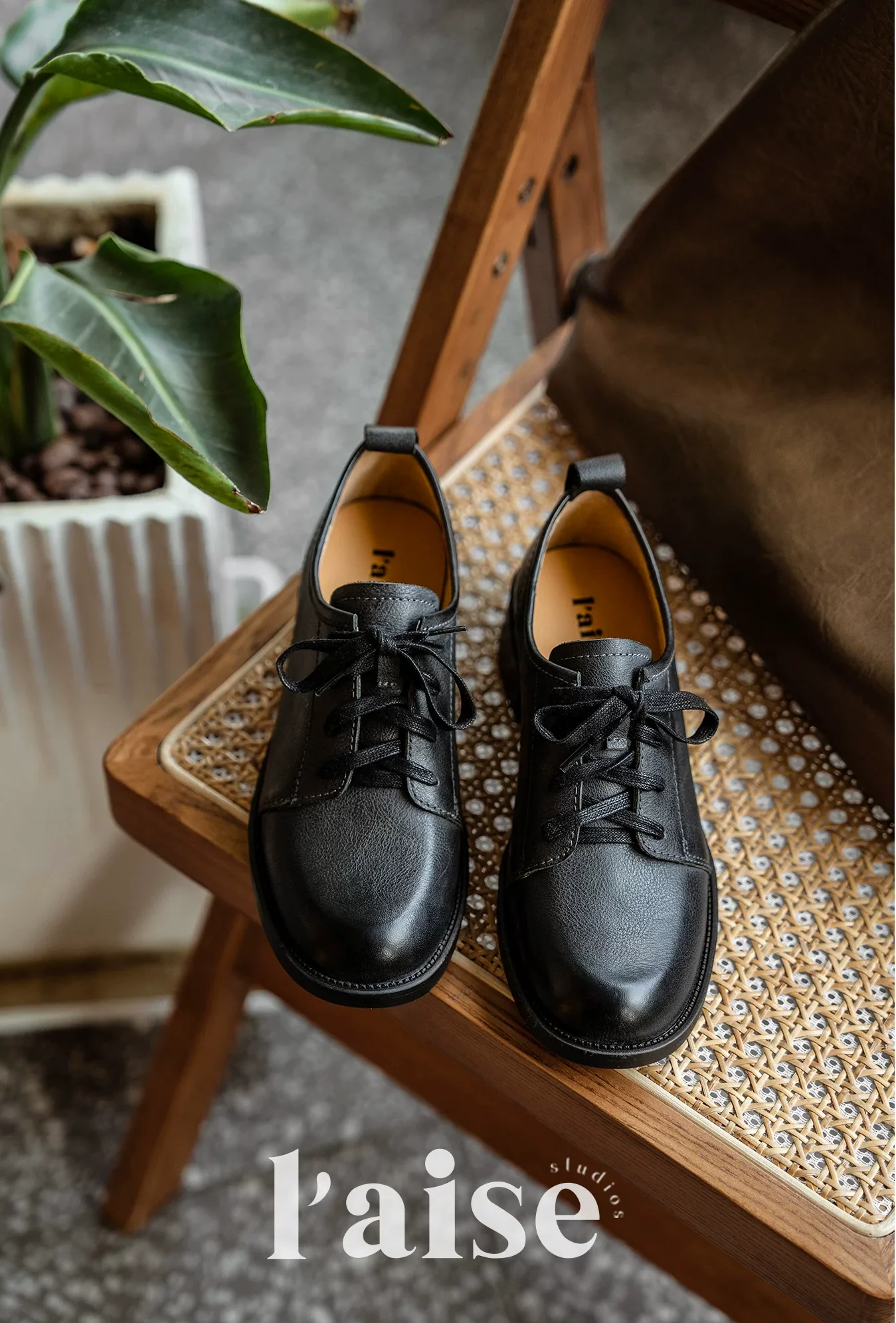 Vintage Calfskin Lace-Up Loafers - Image 6
