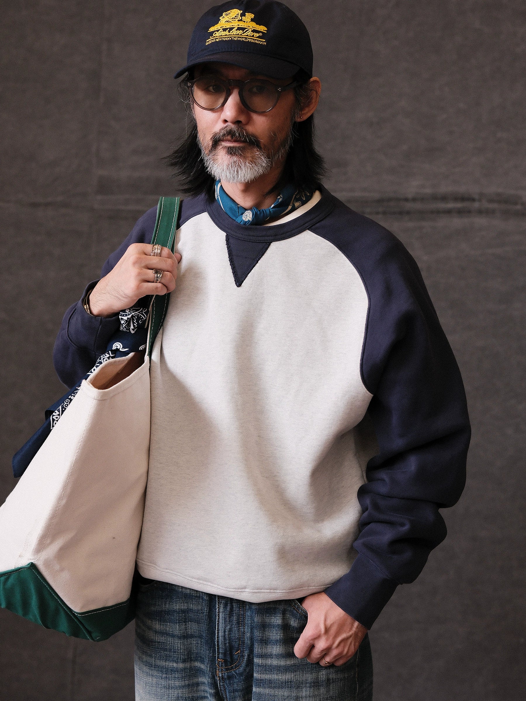 Vintage Retro Pullover Sweatshirt
