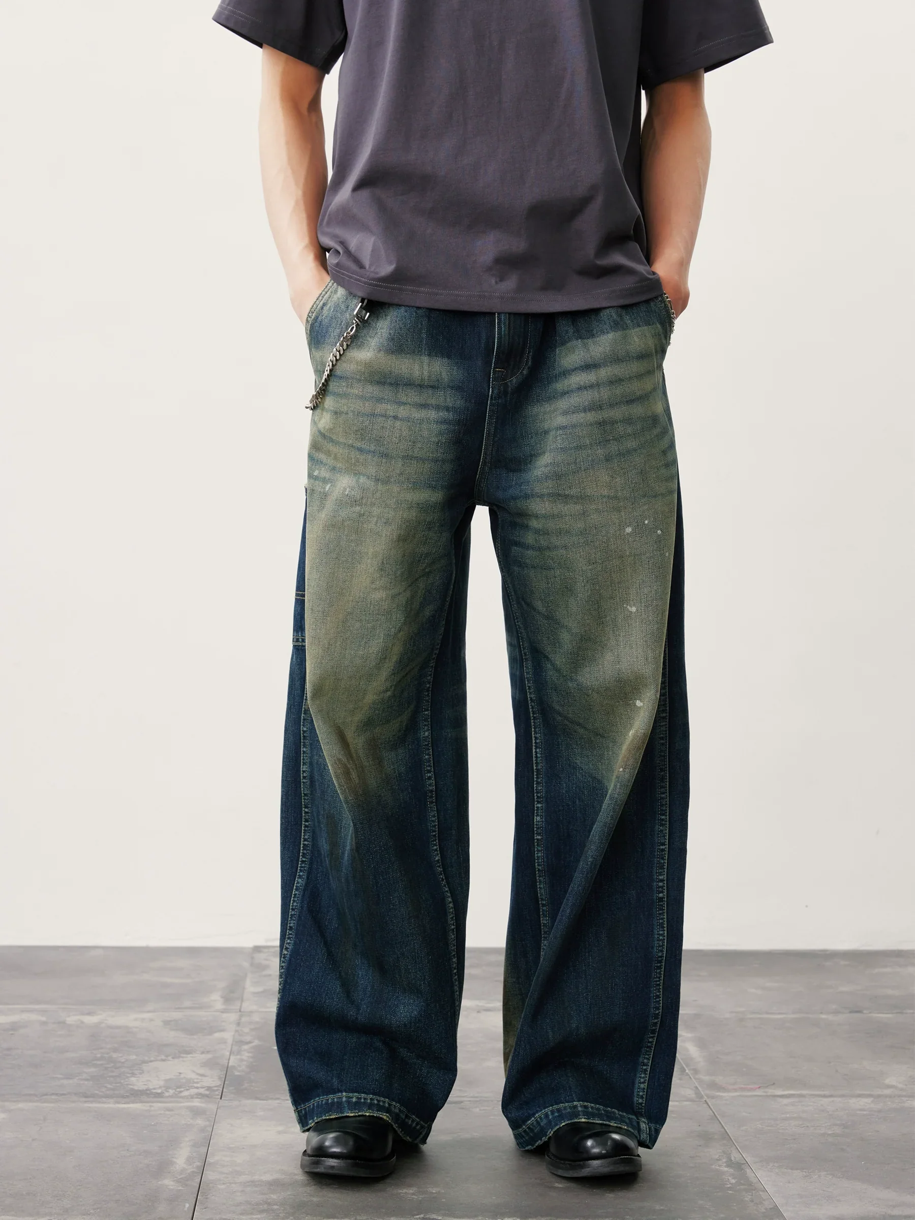 Vintage Washed Double-Pleat Jeans