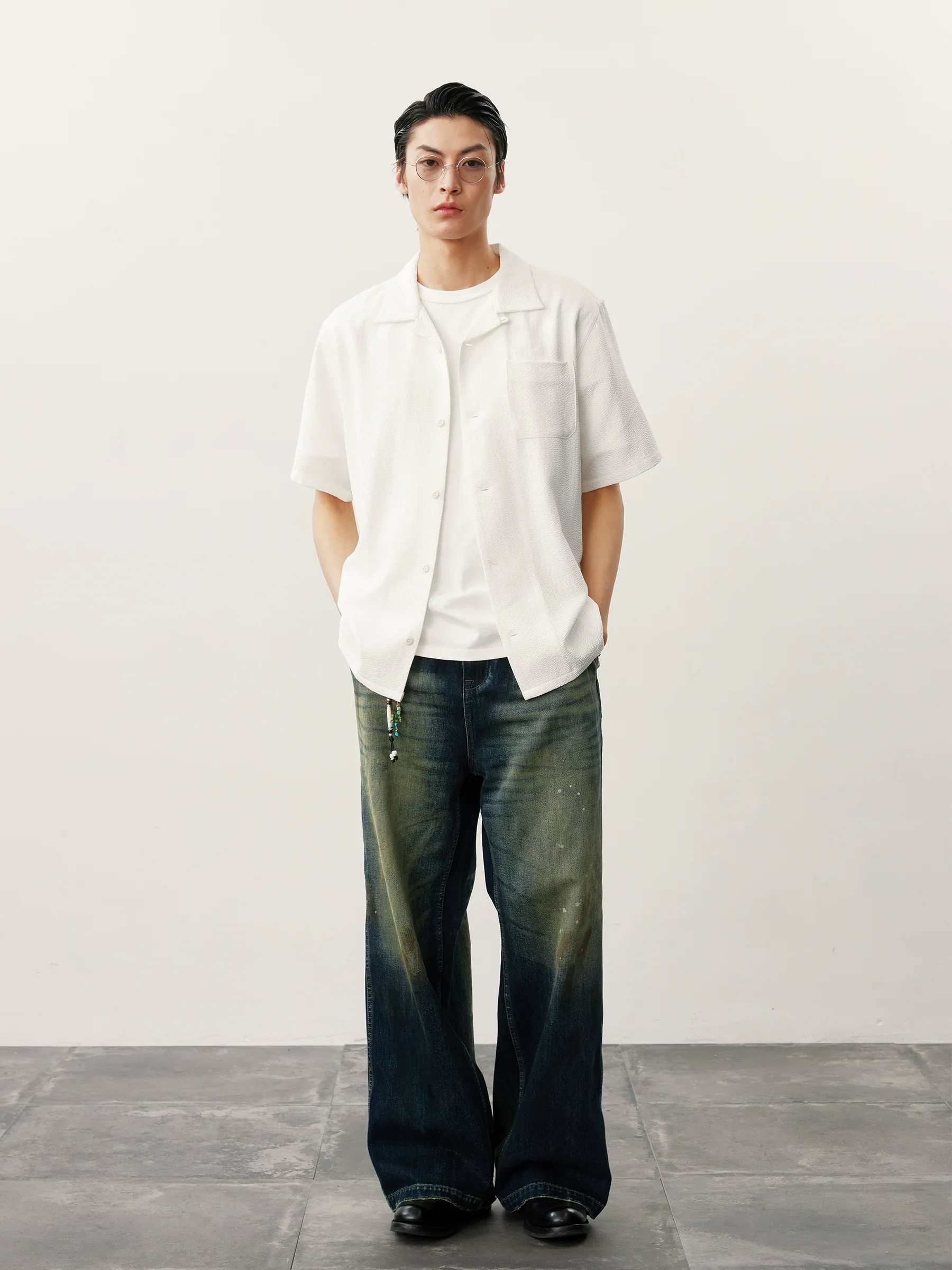 Vintage Washed Double-Pleat Jeans - Image 3