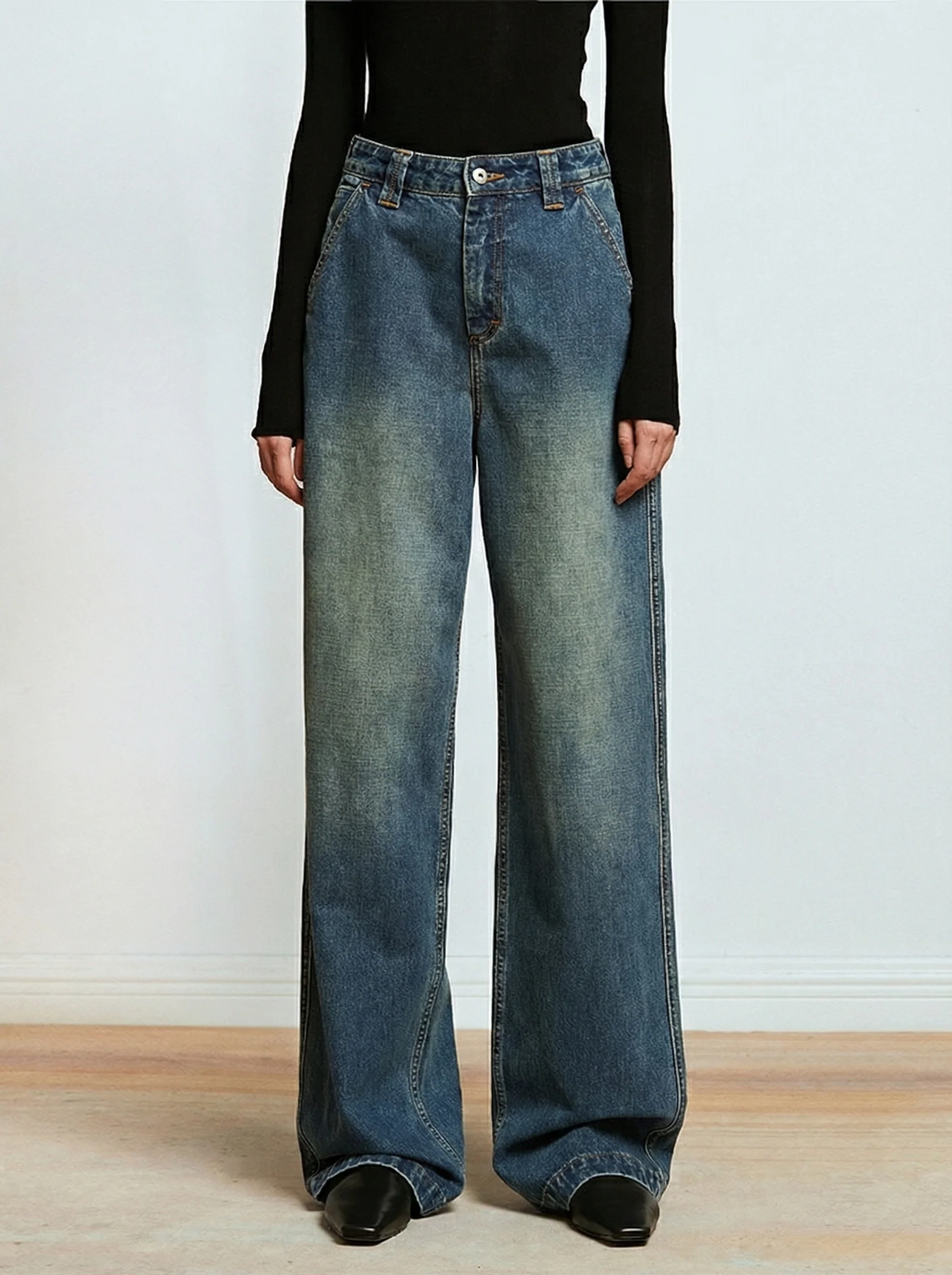 Vintage Wide-Leg Denim Jeans - Image 4