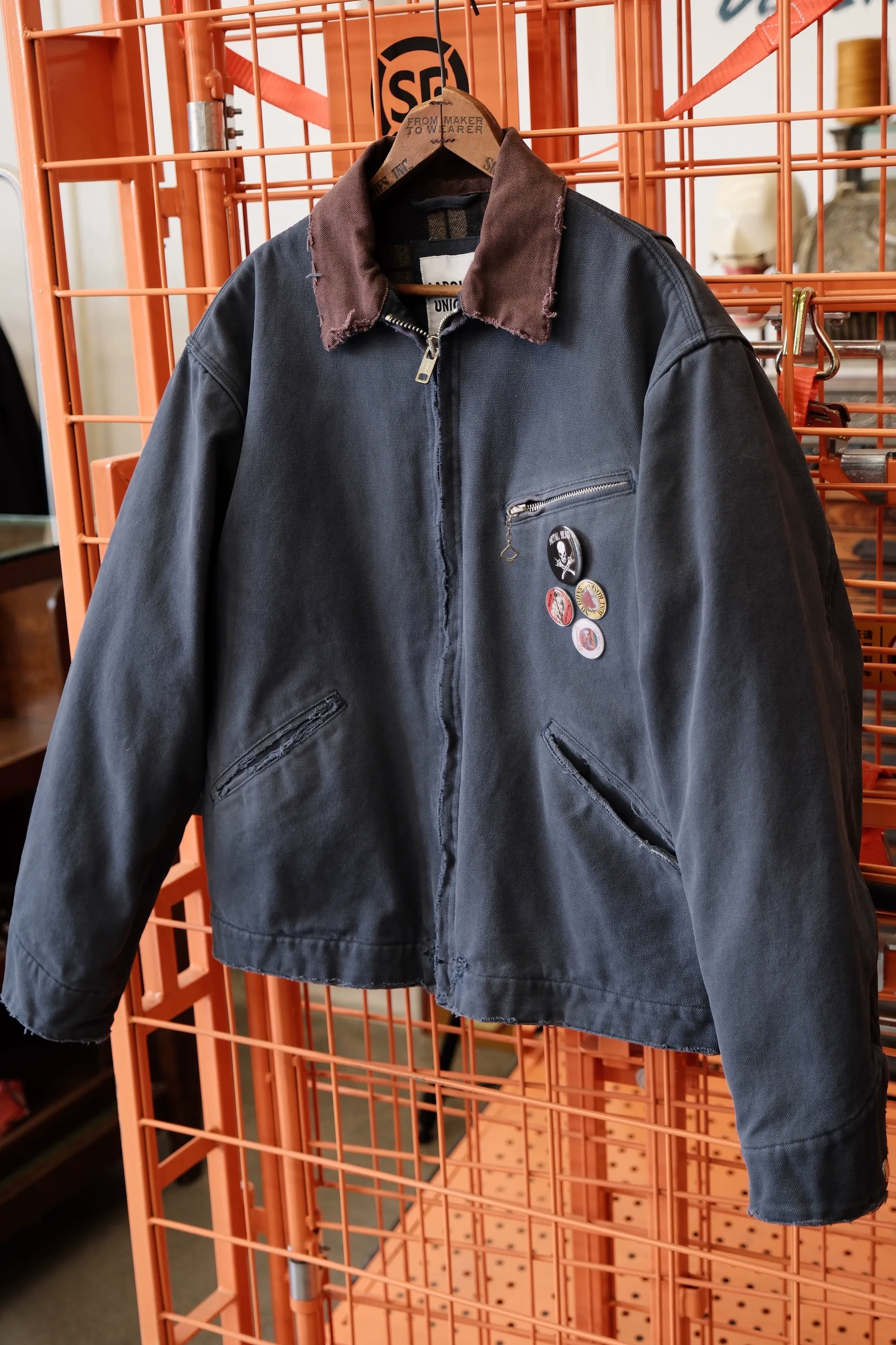 Vintage Zip-Up Jacket - Image 5