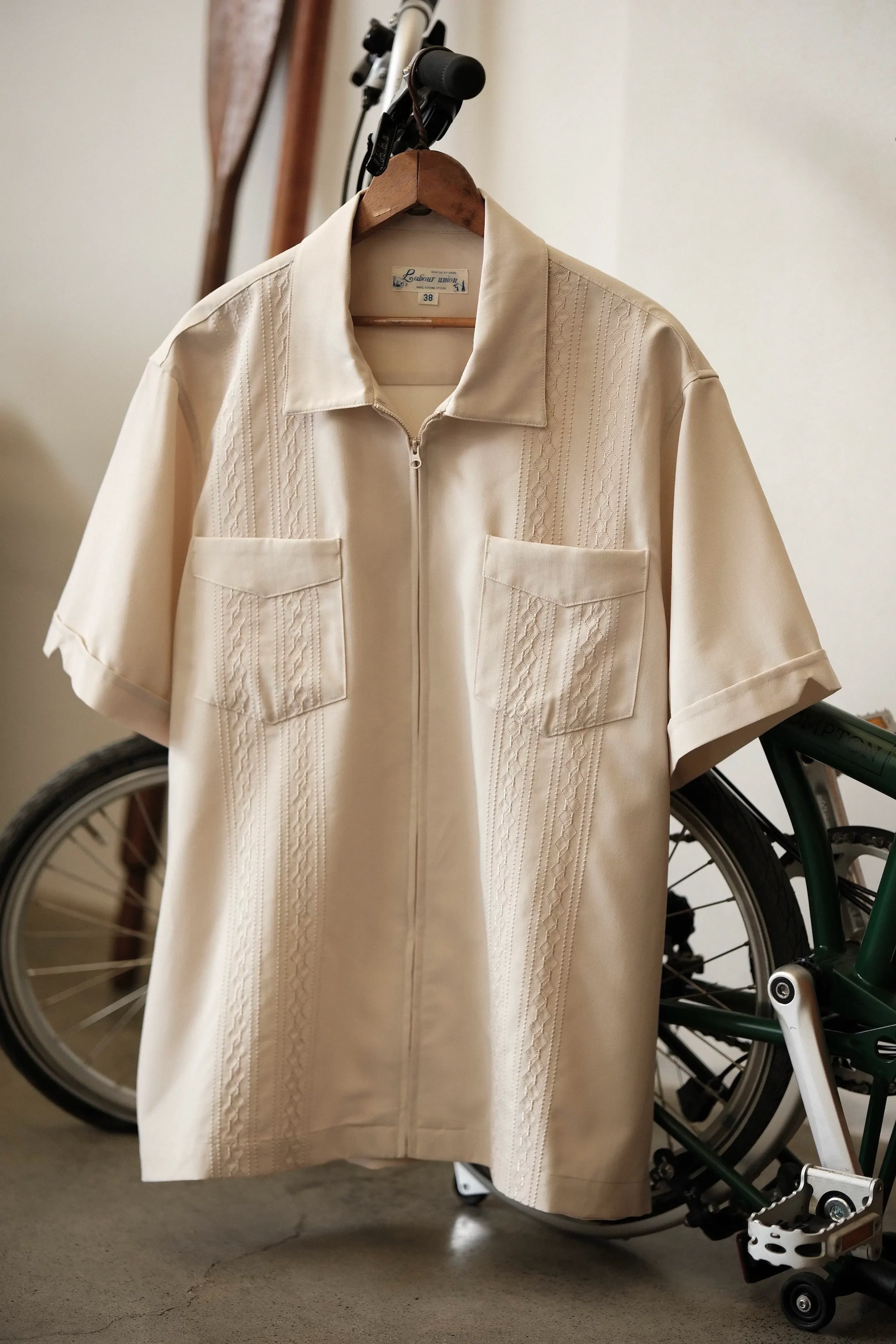 Vintage Zipper Cuban Collar Shirt - Image 4