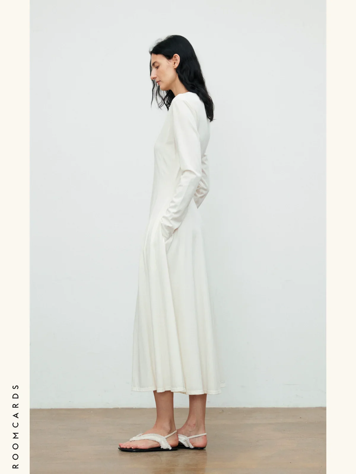 Waist-Length Knit Midi Dress - Image 3