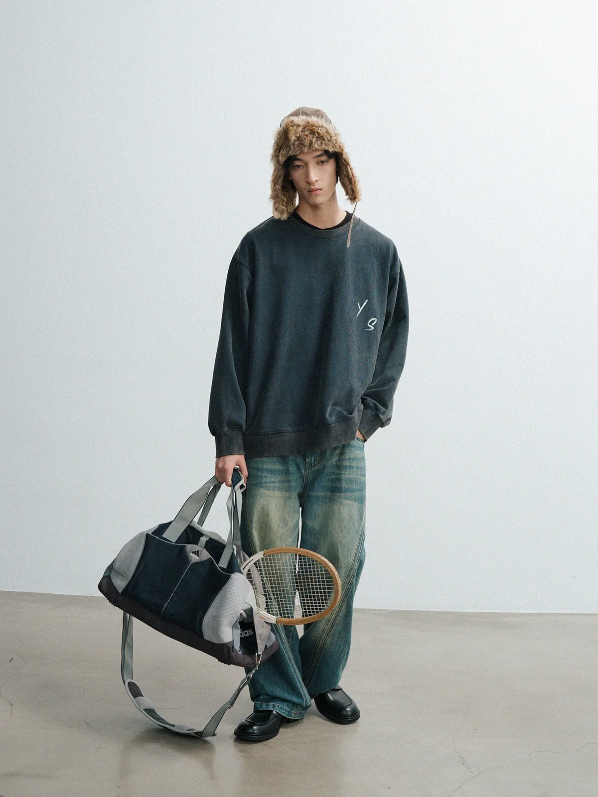Washed Blue Graphic Crewneck Sweatshirt - Image 3