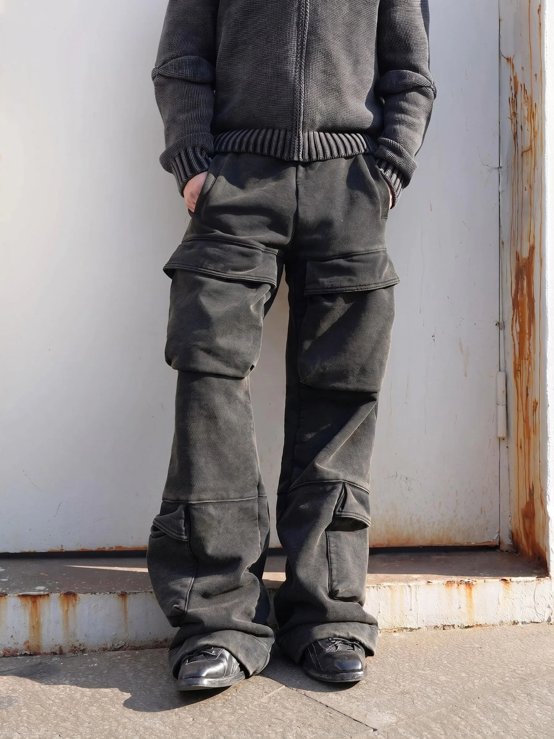Washed Cargo Sweatpants