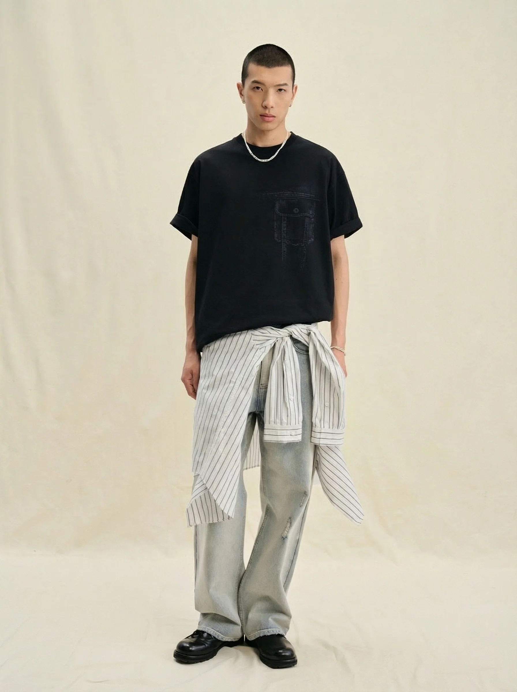 Washed Light White Straight-Leg Jeans - Image 4