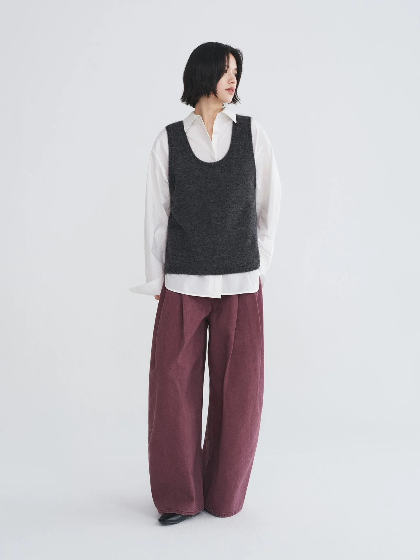 Washed Pleated Trousers - Image 4