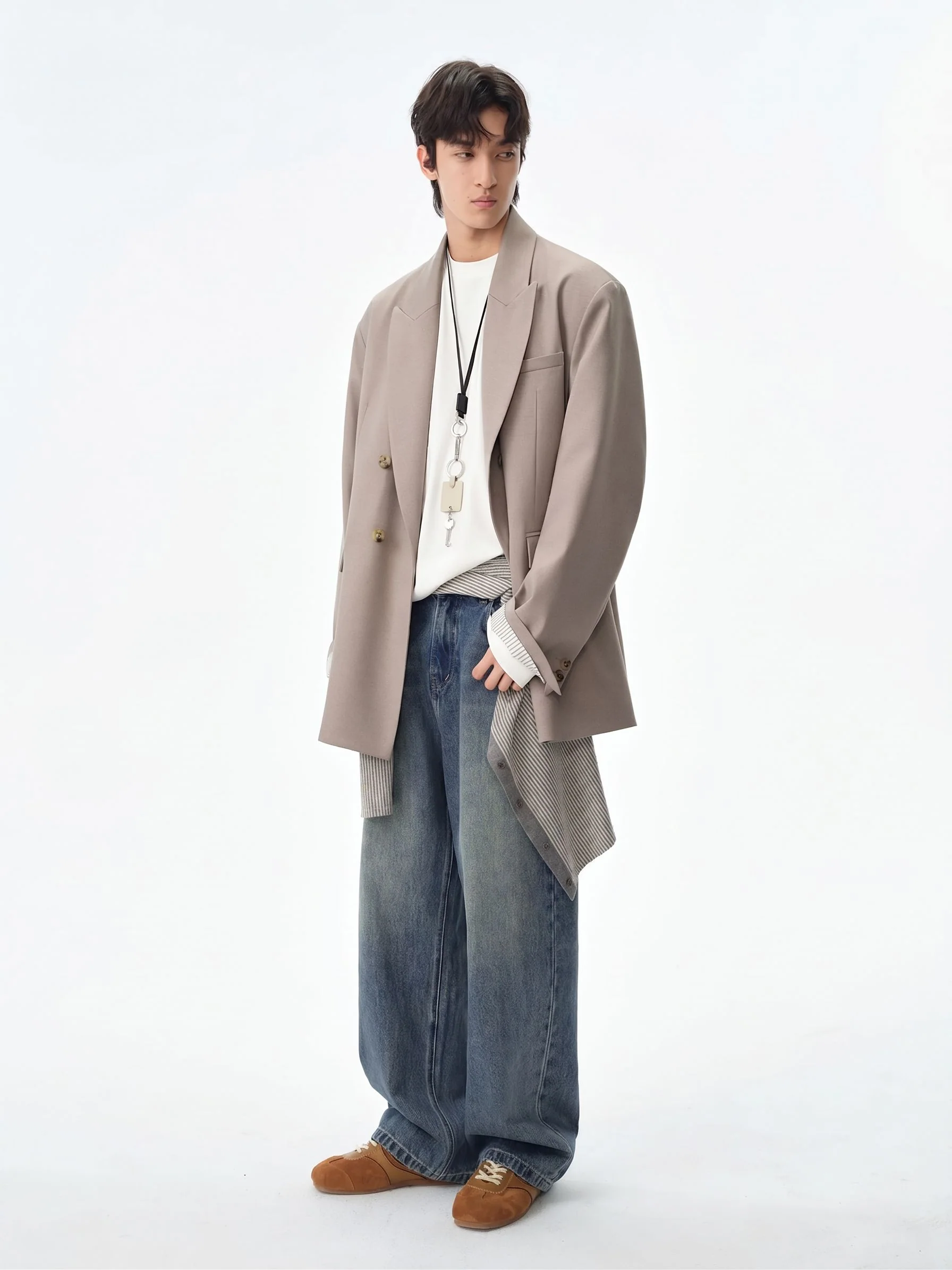Washed Wide-Leg Jeans - Image 3
