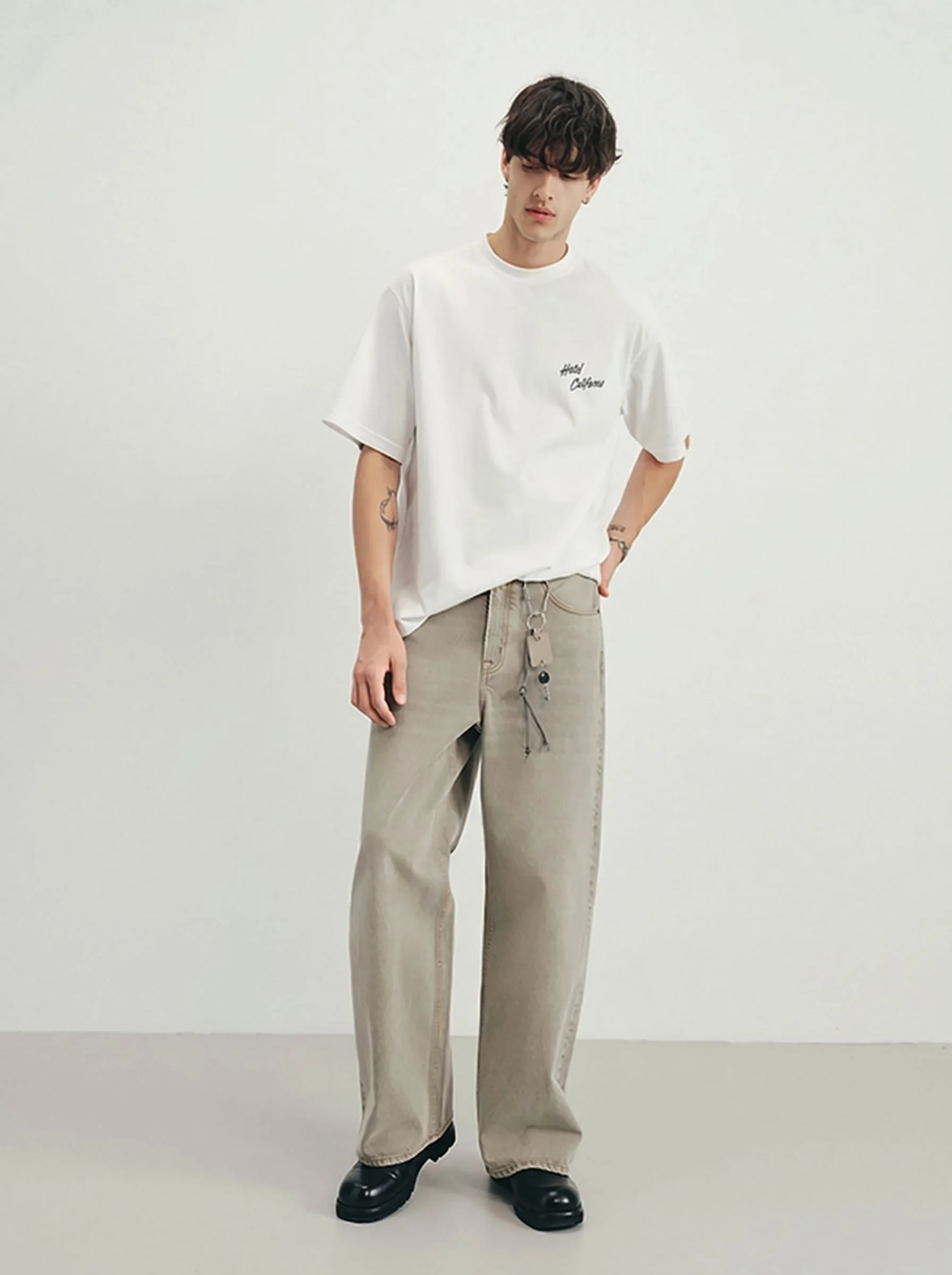 Washed Wide-Leg Jeans - Image 2