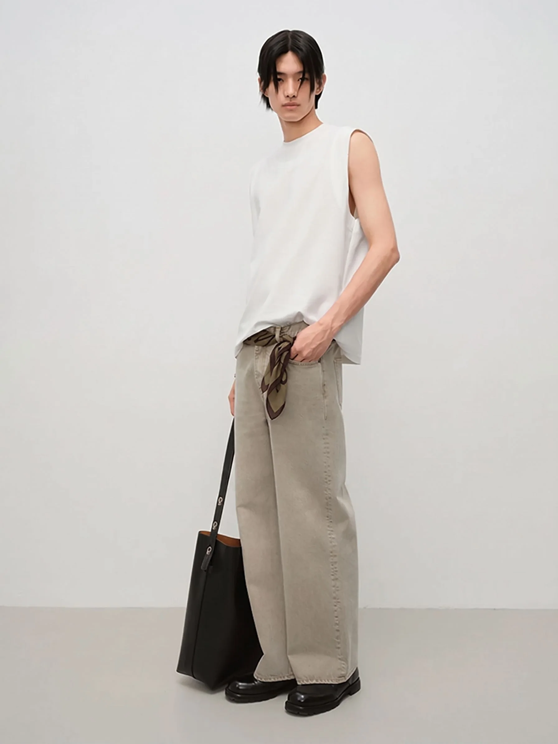 Washed Wide-Leg Jeans - Image 4
