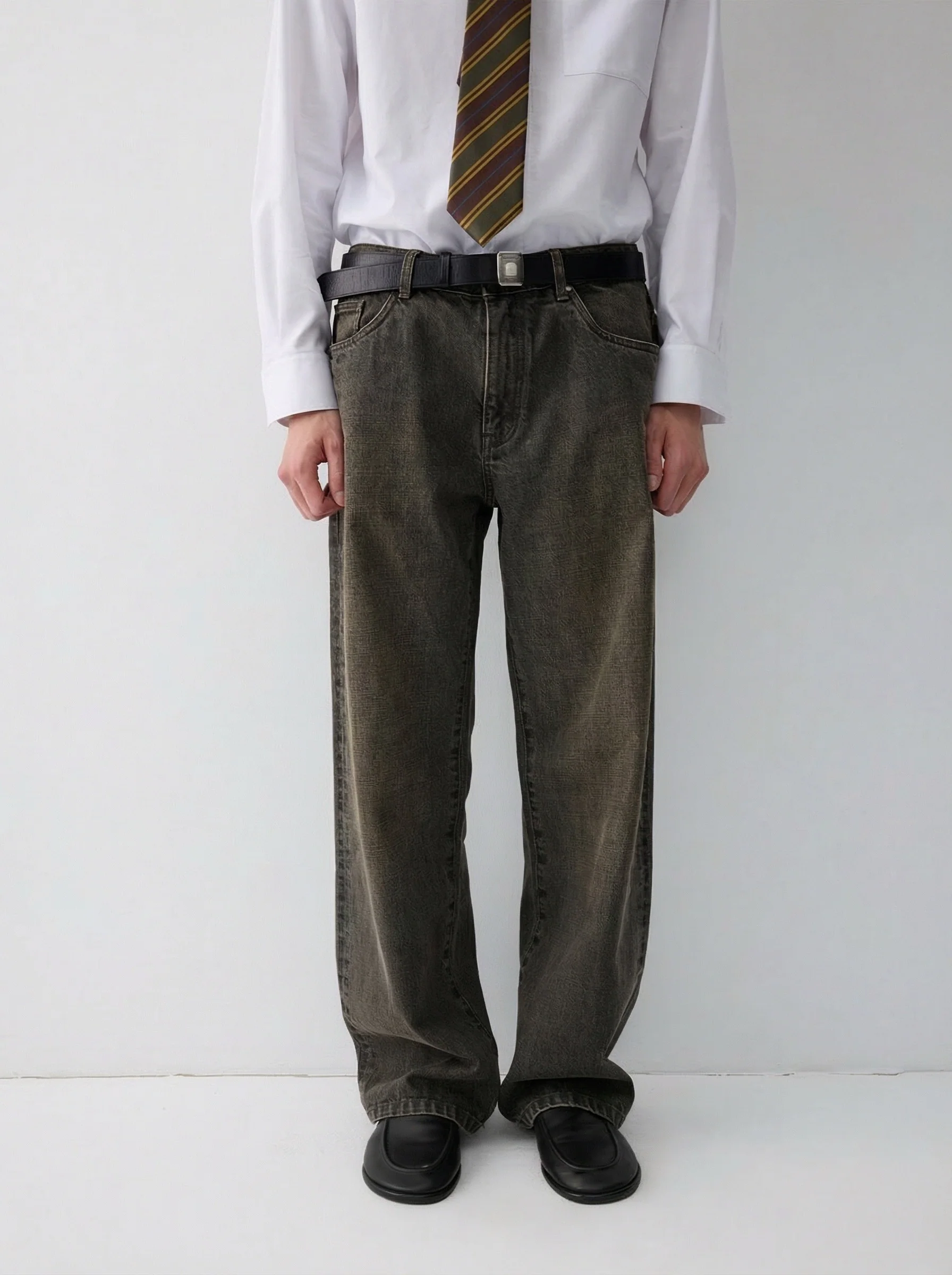 Washed Wide-Leg Jeans