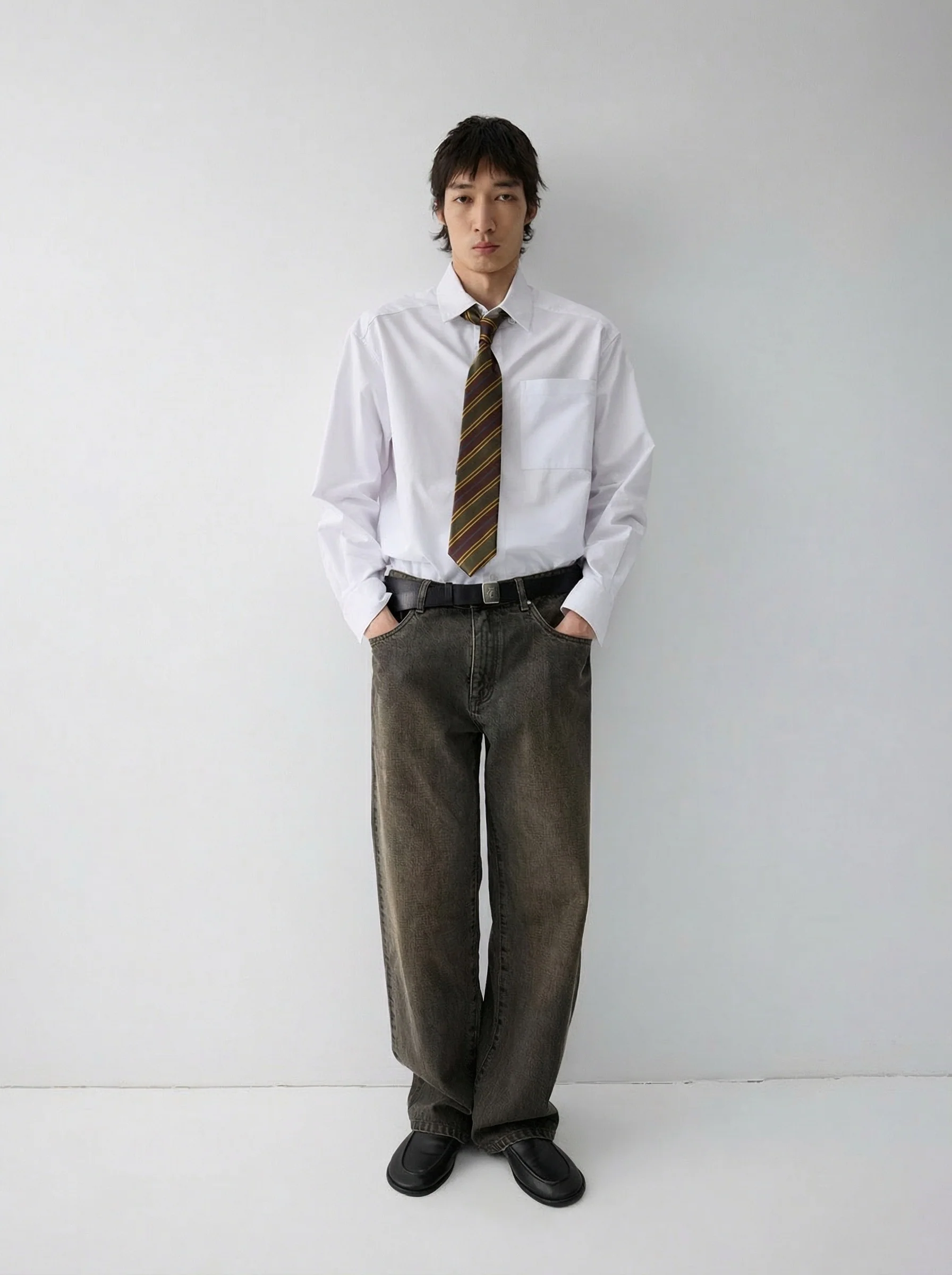 Washed Wide-Leg Jeans - Image 3