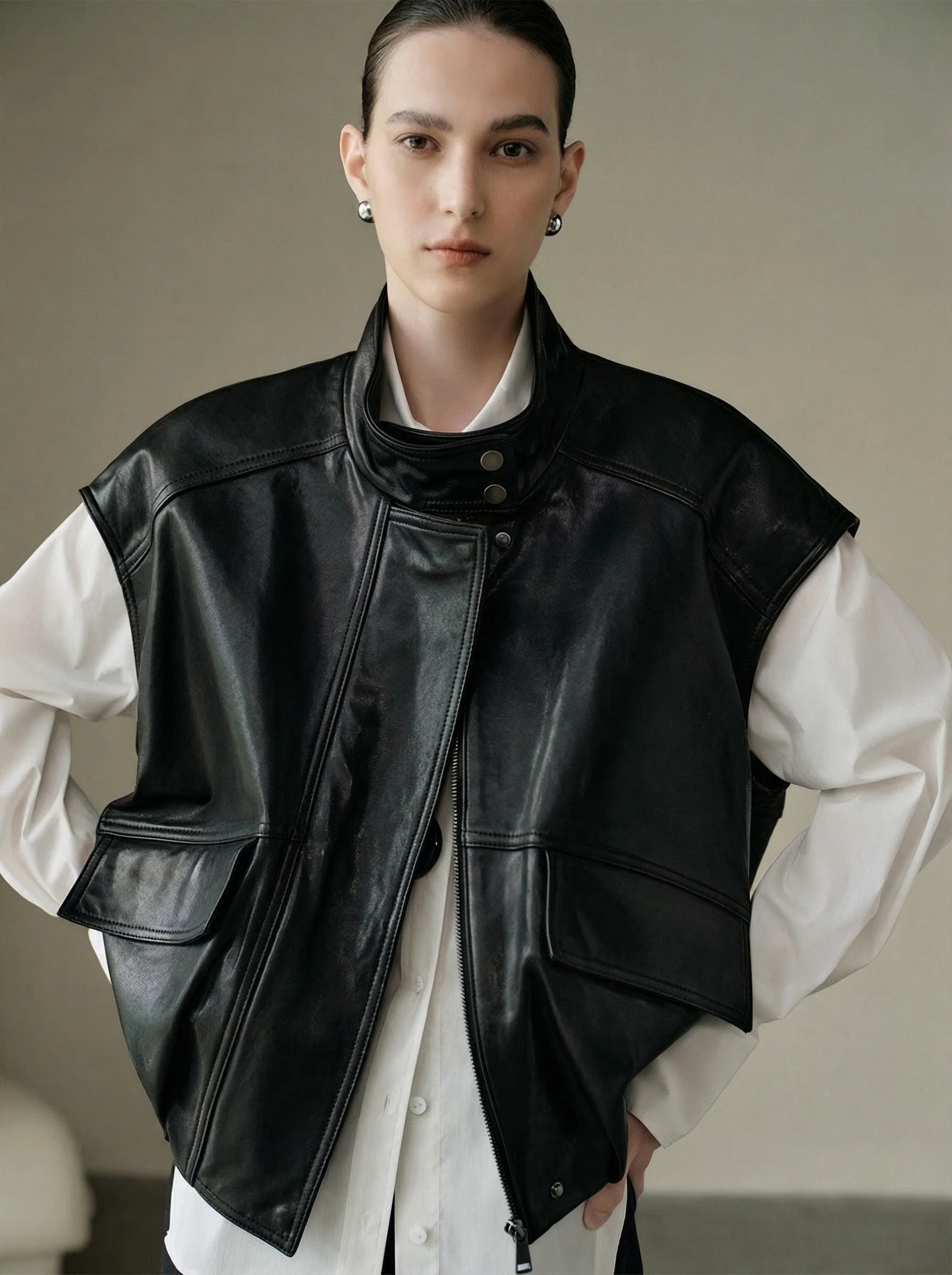 Waxed Cowhide Stand Collar Vest