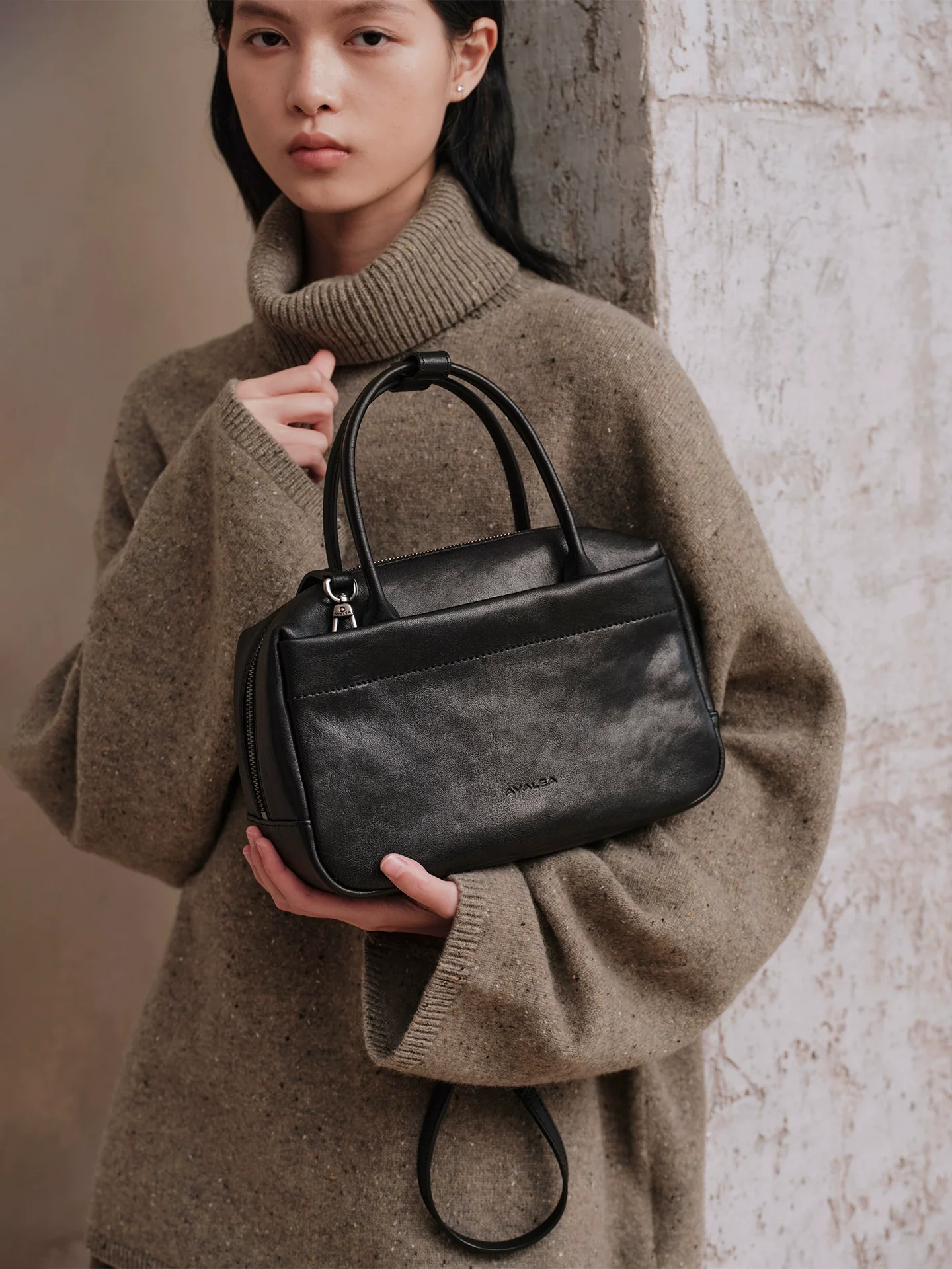 Weili Double-Zip Boston Bag - Image 2