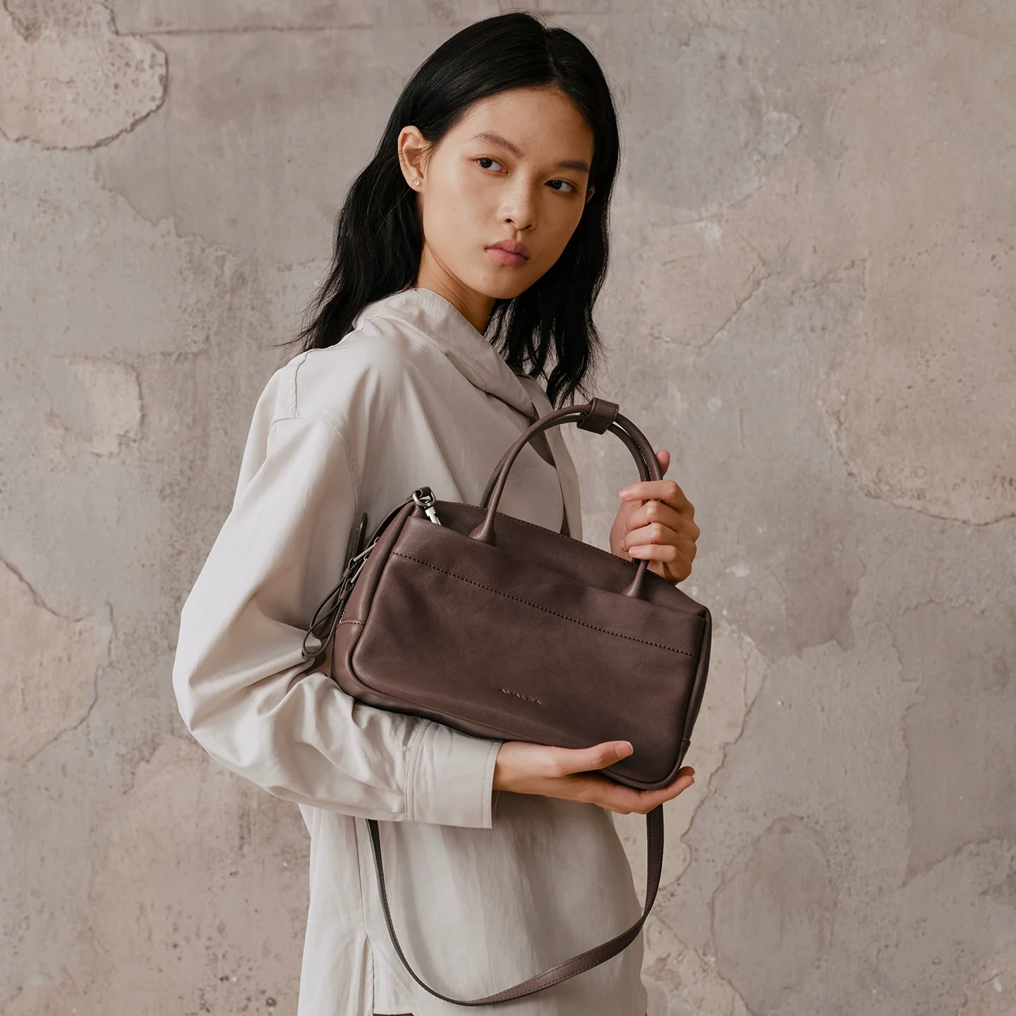 Weili Double-Zip Boston Bag - Image 6