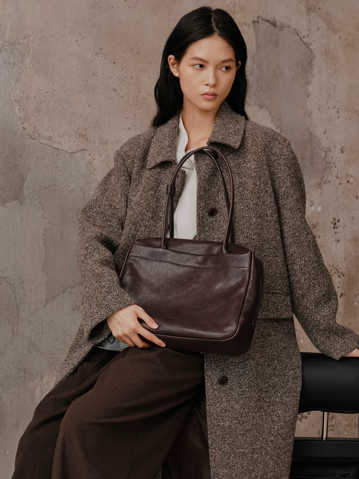 Weili Top-Grain Leather Shoulder Bag