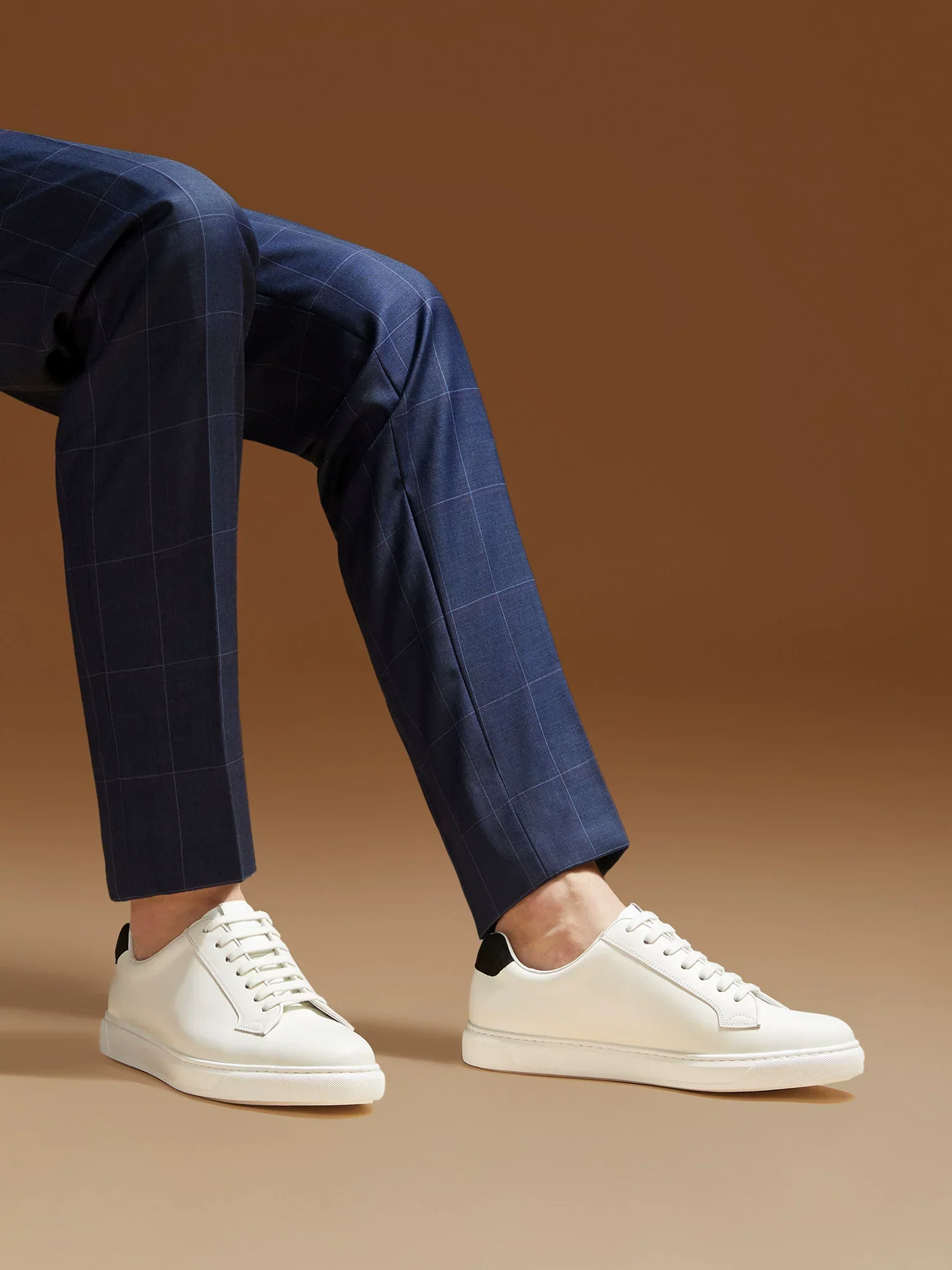 White Top-Grain Leather Low-Top Sneaker with Black Heel Tab - Image 7