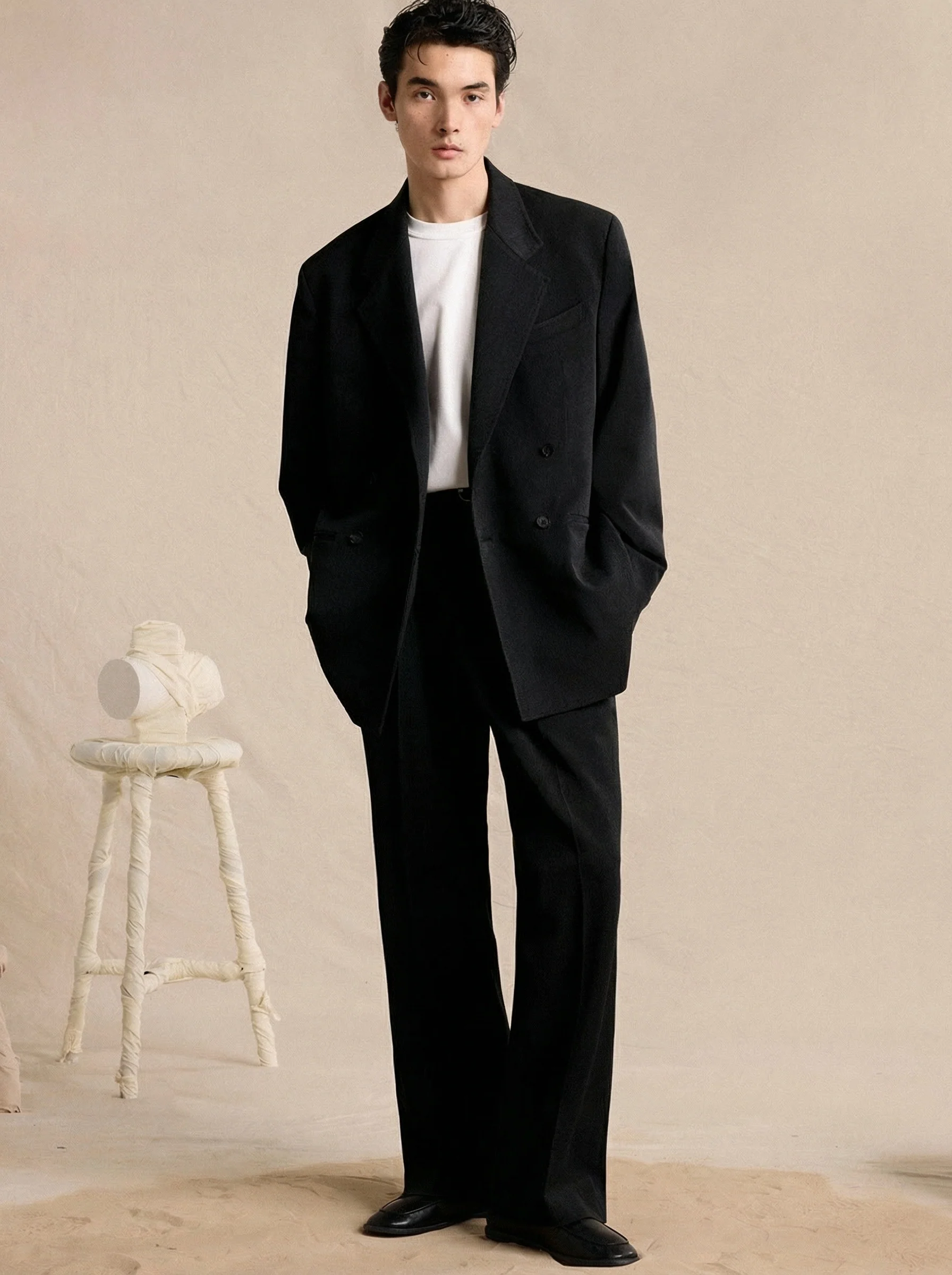 Wide-Lapel Double Blazer - Image 2