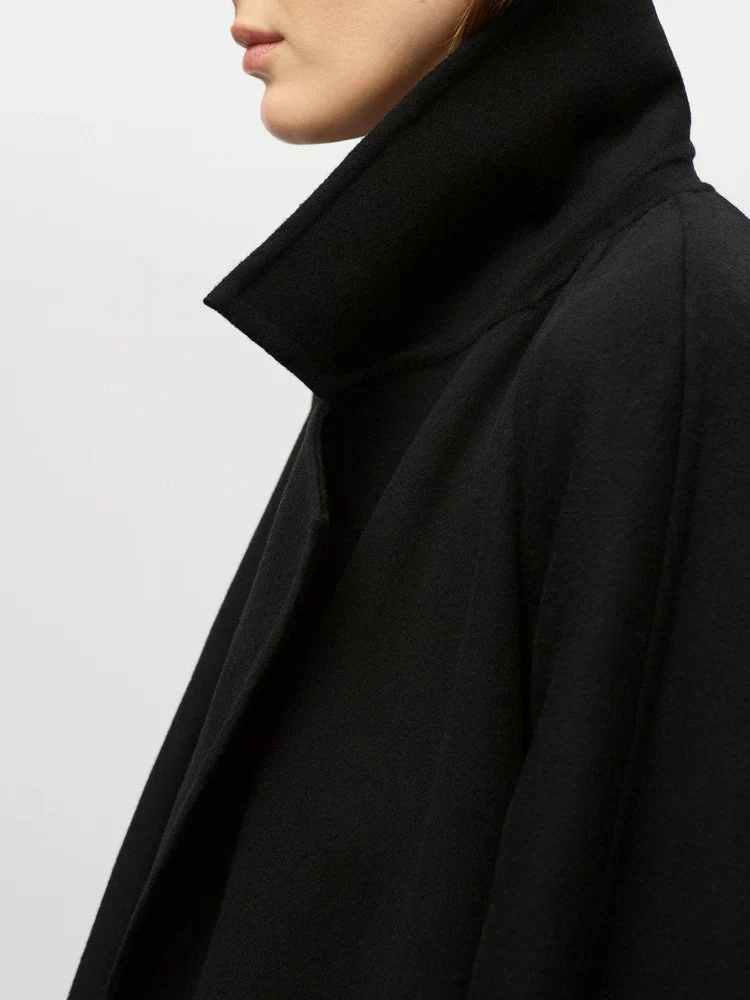 Wide-Lapel Wrap Coat - Image 4