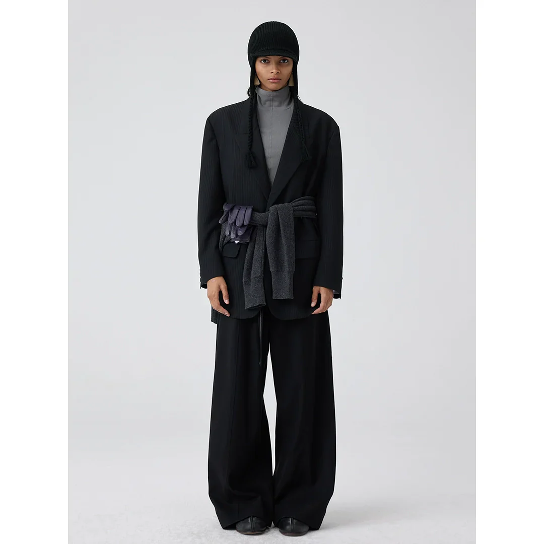 Wide-Leg Belted Trousers