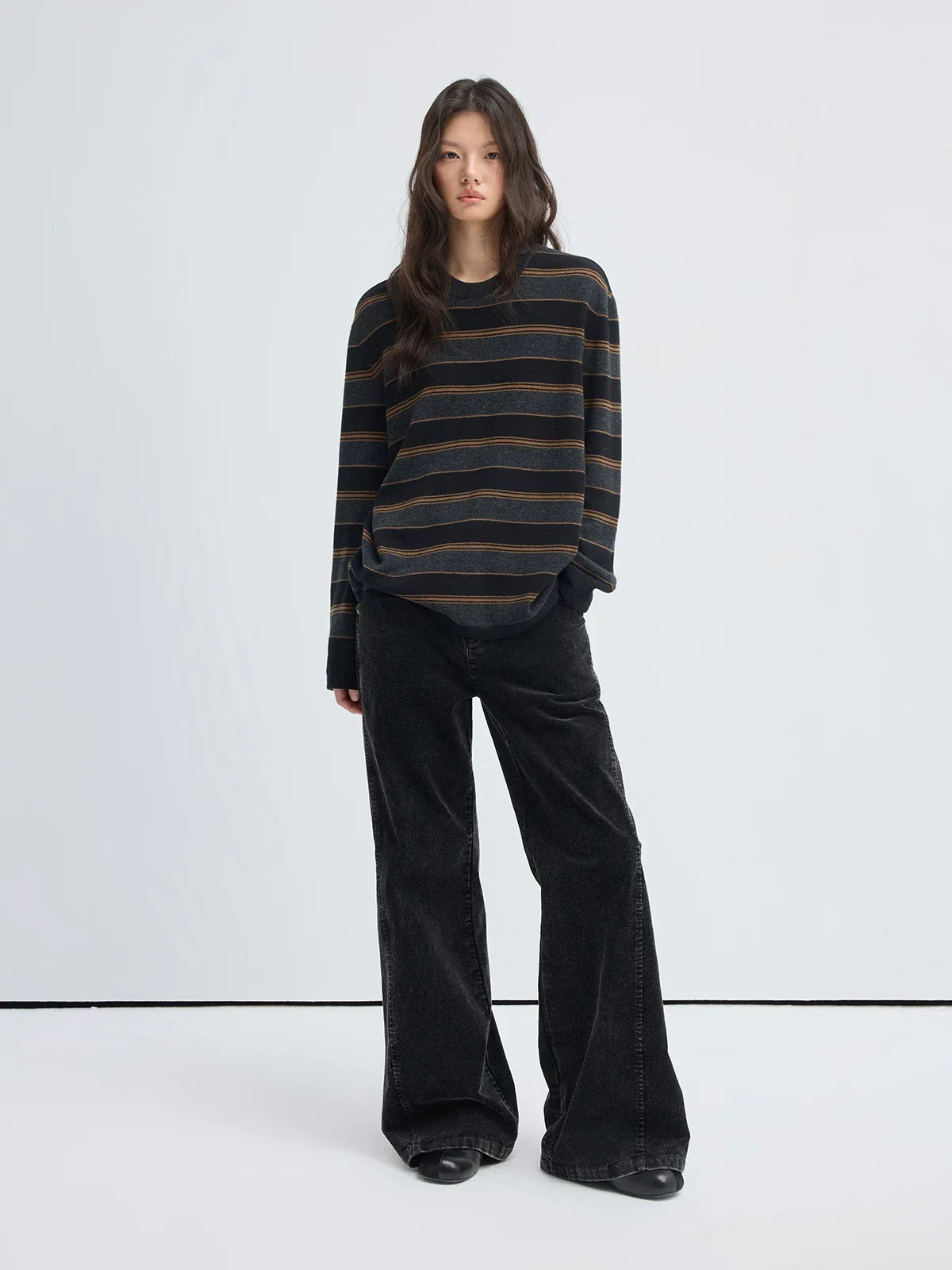 Wide-Leg Corduroy Pants