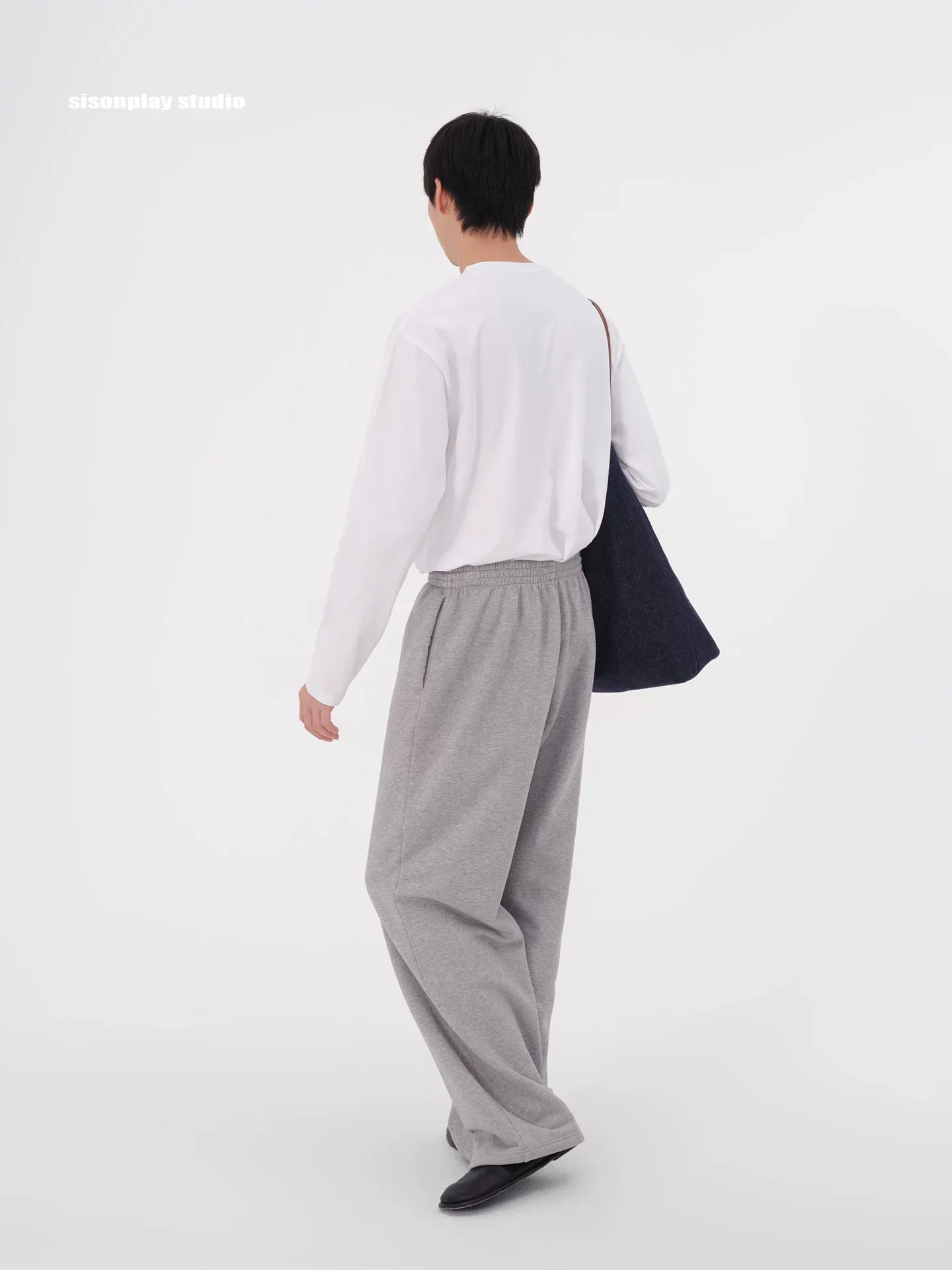 Wide-Leg Fleece Sweatpants - Image 4