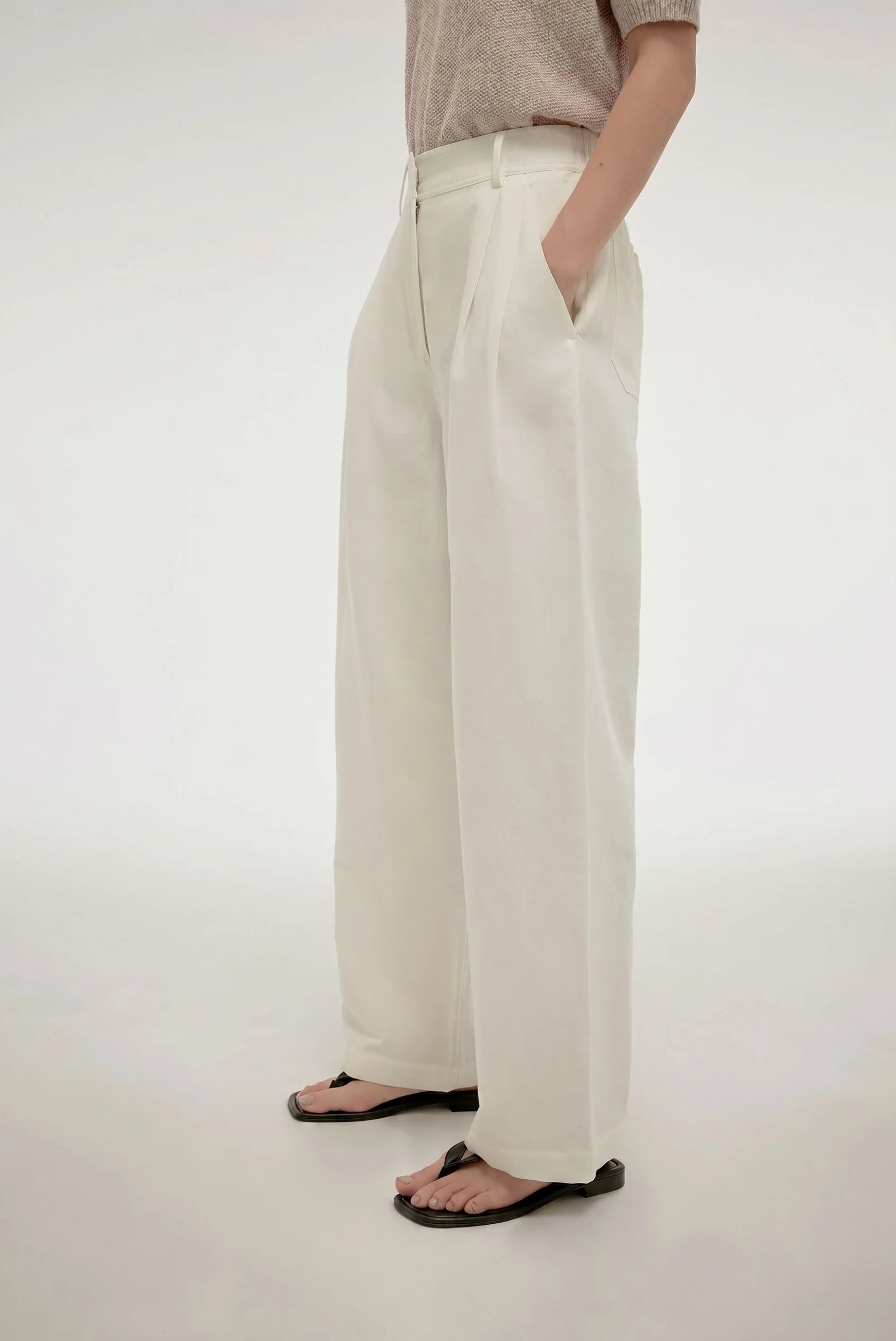 Wide-Leg Pleated Pants - Image 5