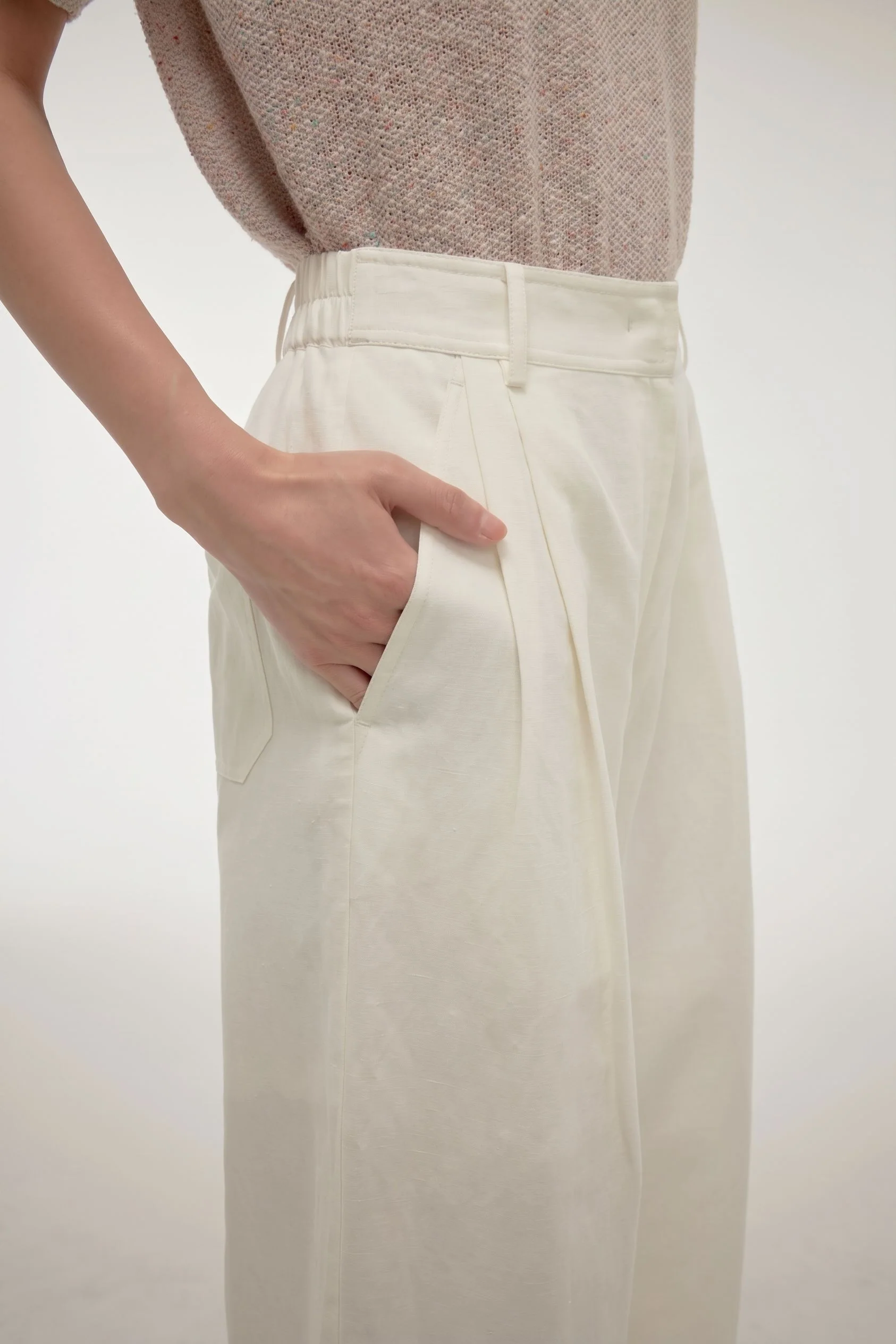Wide-Leg Pleated Pants - Image 6