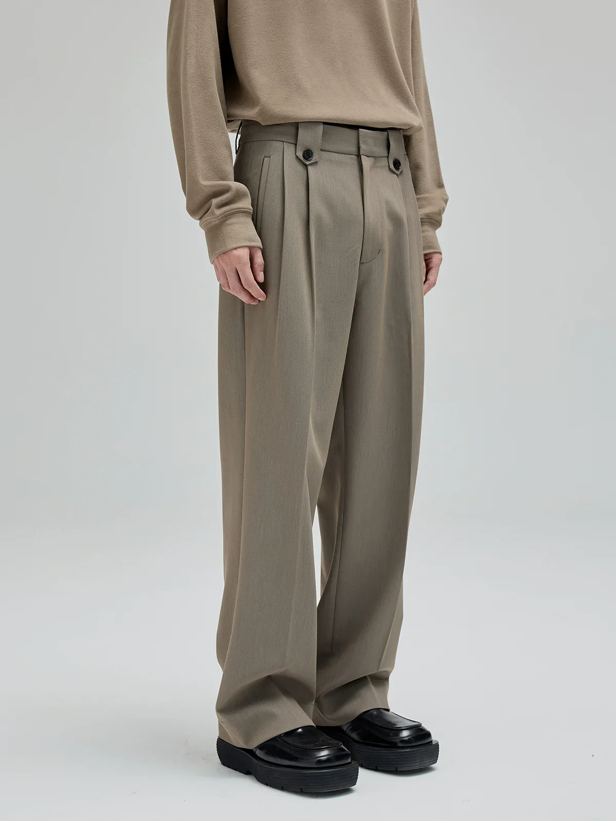Wide-Leg Pleated Trousers - Image 3