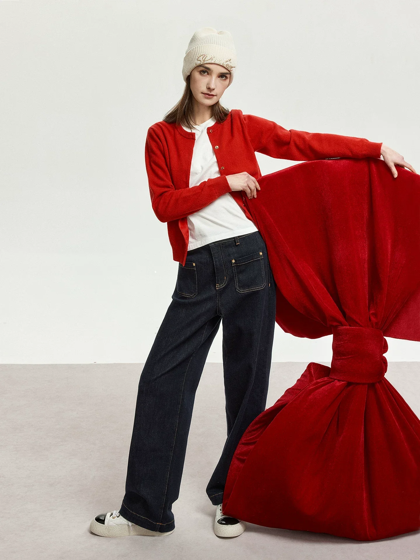 Wide-Leg Raw Jeans - Image 4