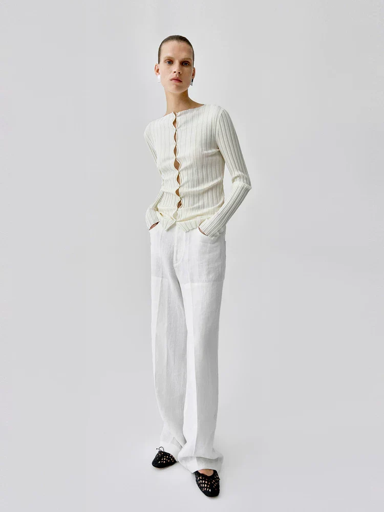 Wide-Leg Tailored Trousers