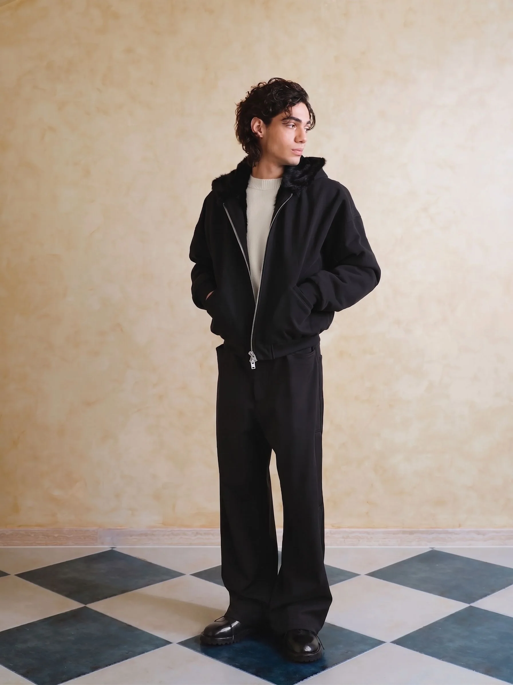 Wide-Leg Zip-Pocket Pants - Image 4