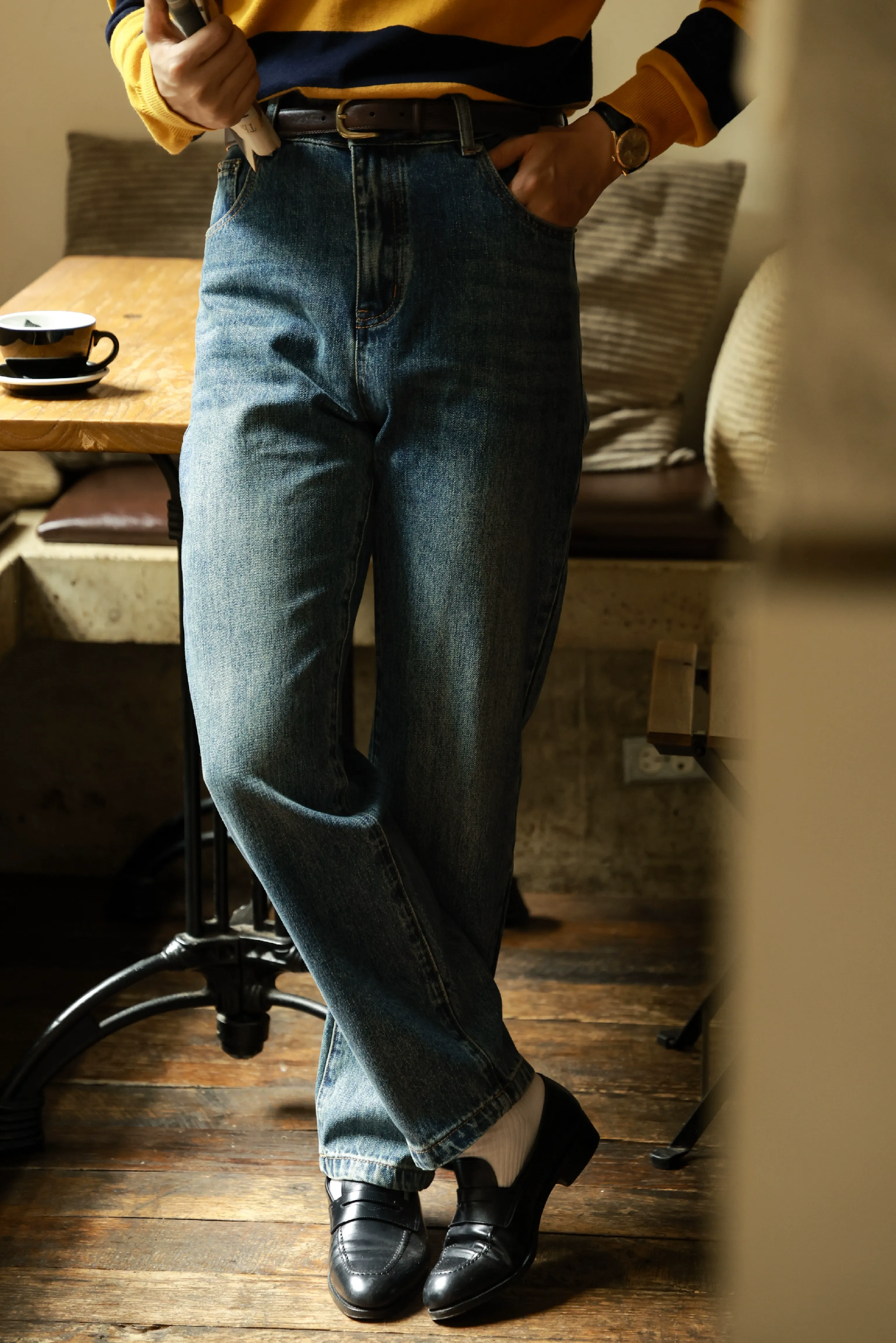 Wind-Eroded Blue Straight Jeans