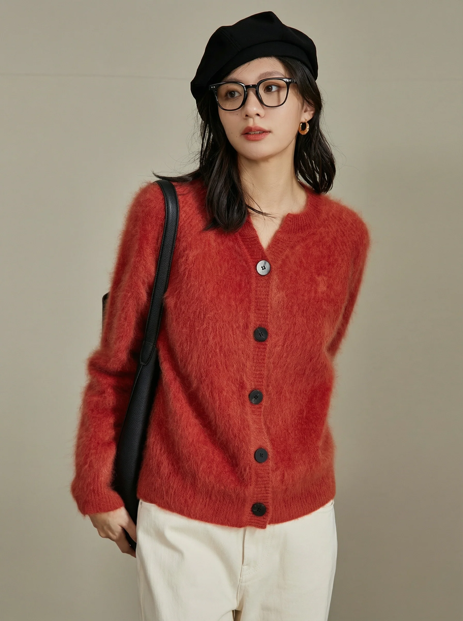 Winter Snow Brushed Cashmere V‑Neck Cardigan - Image 5
