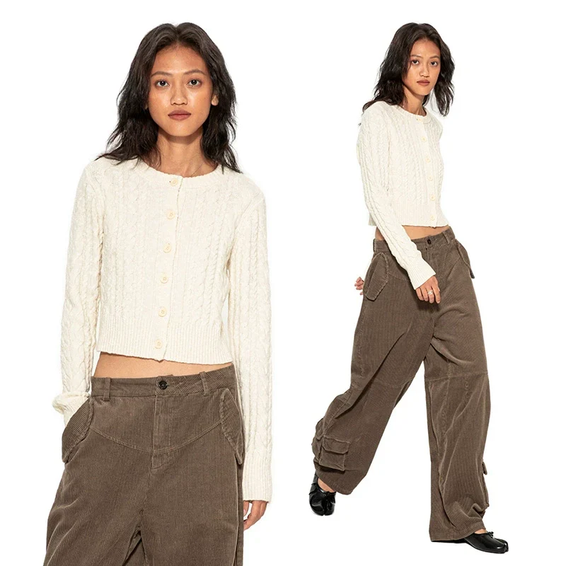 Wool Cable-Knit Cardigan - Image 4