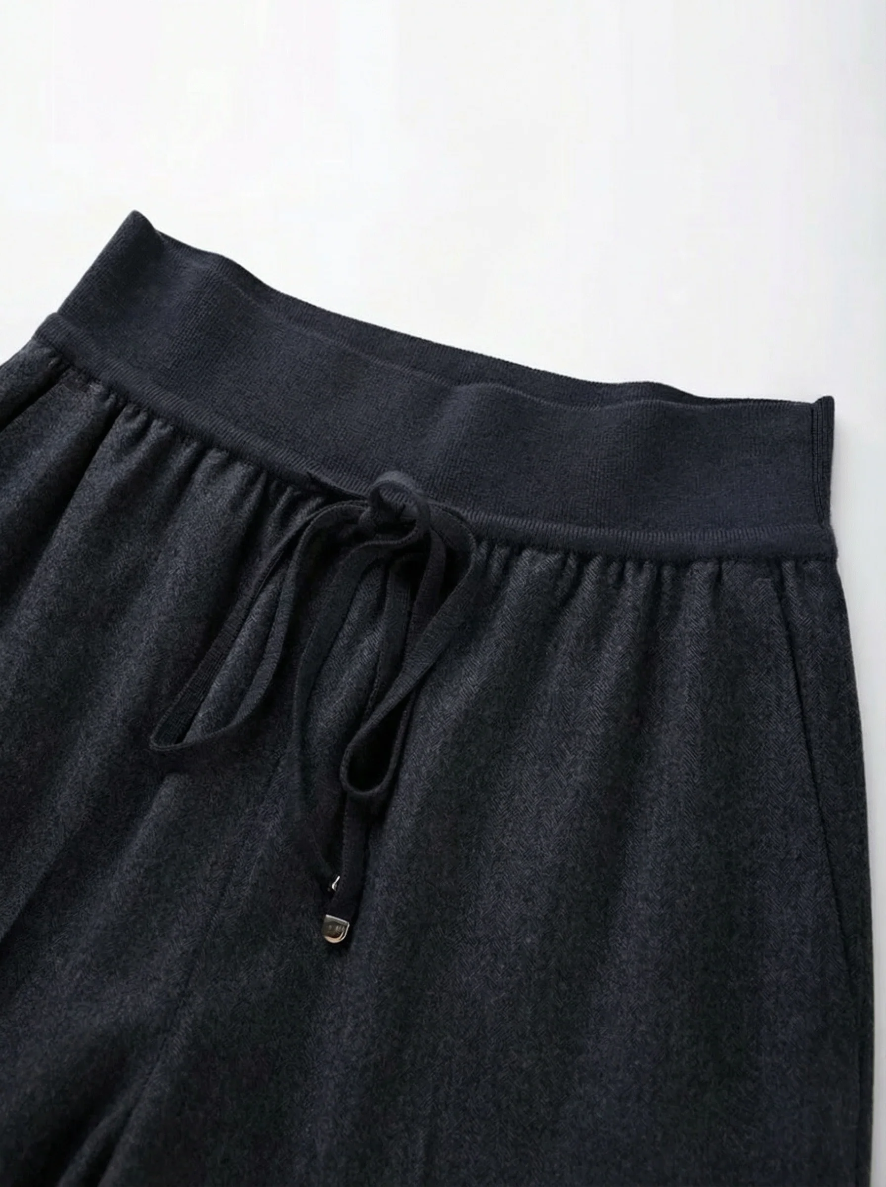 Wool-Cashmere Herringbone Wide-Leg Pants - Image 5