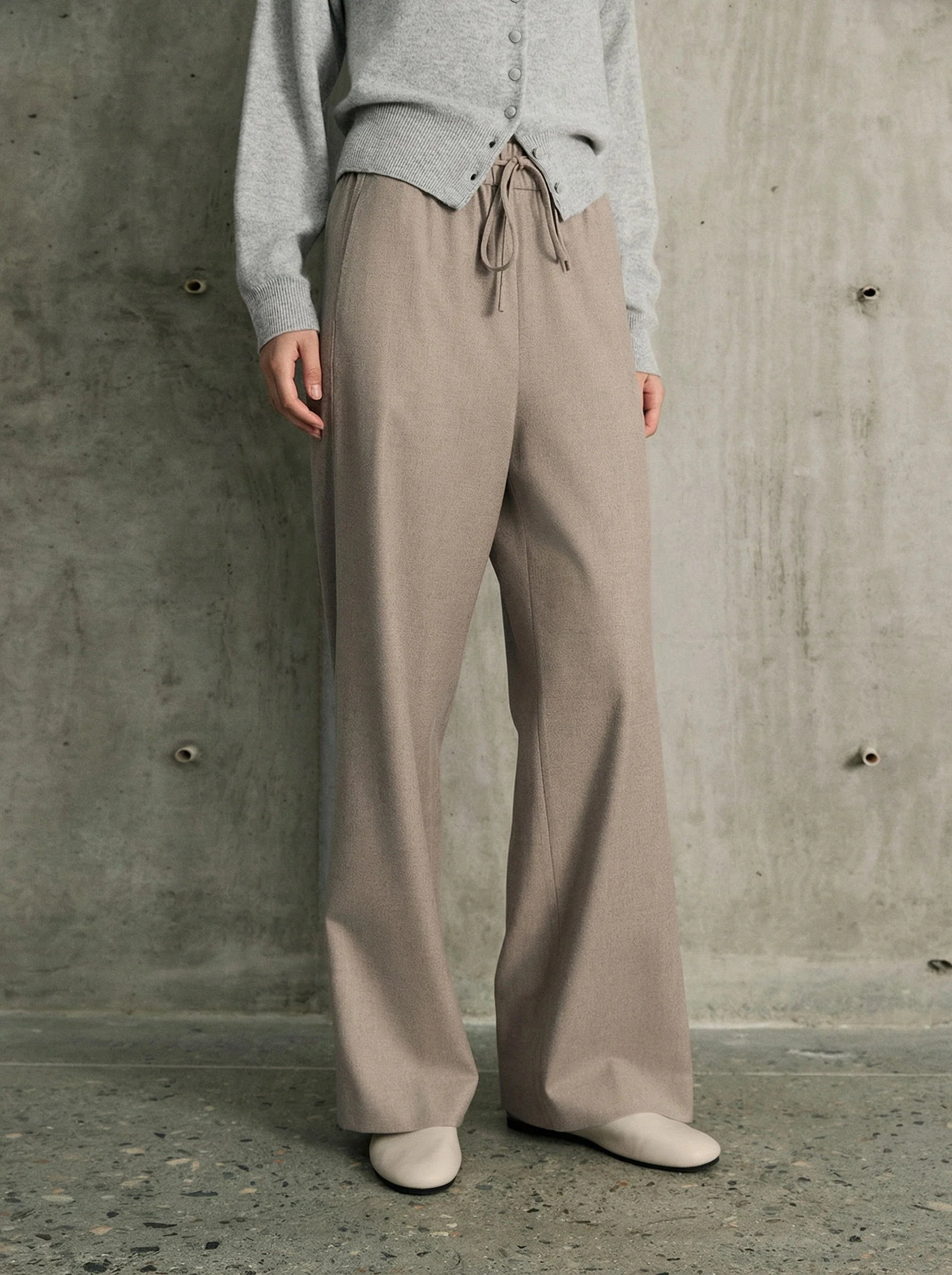 Wool-Cashmere Wide-Leg Drawstring Pants - Image 4