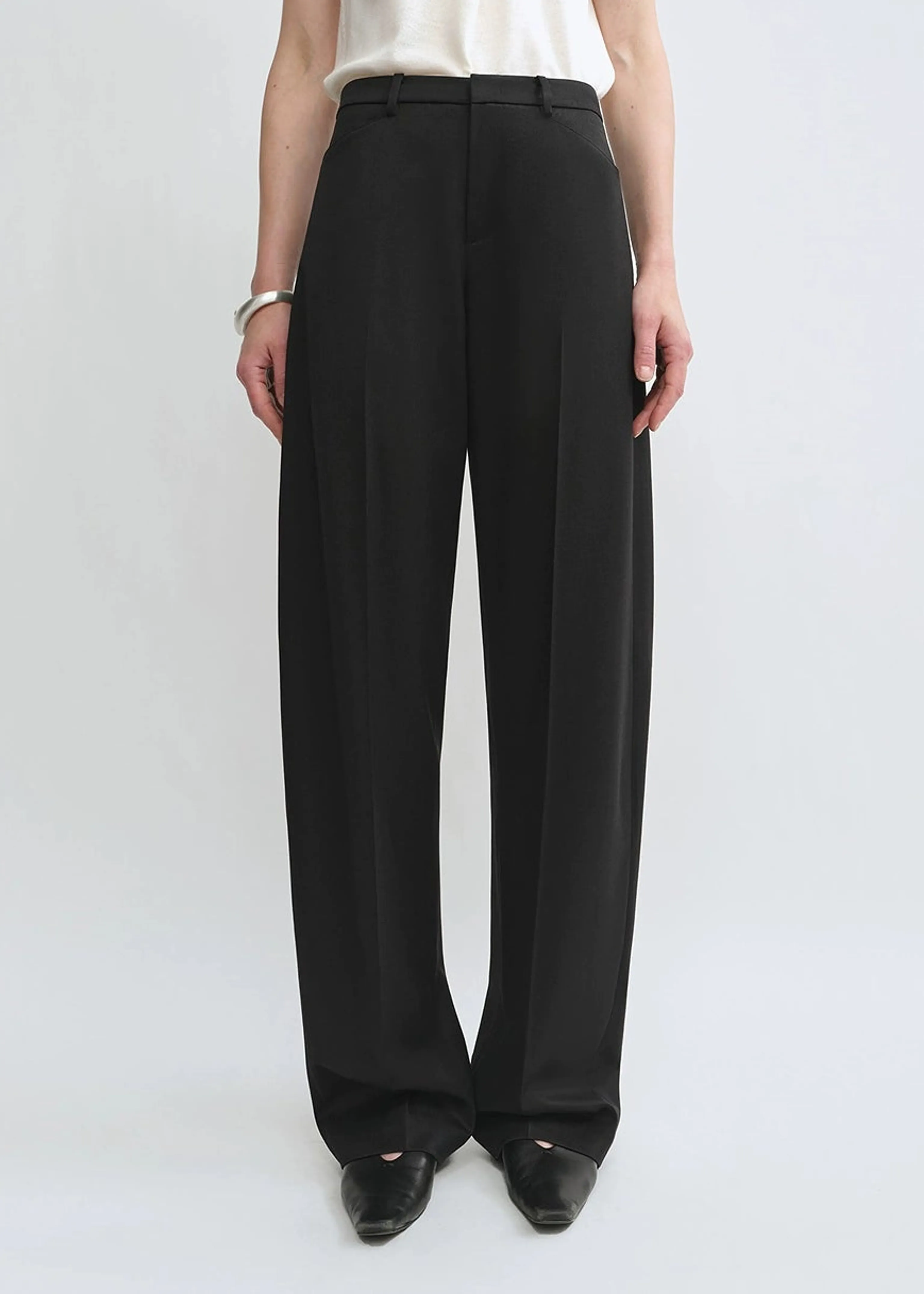 Wool–Silk Drop-Shoulder Suit Set - Image 7