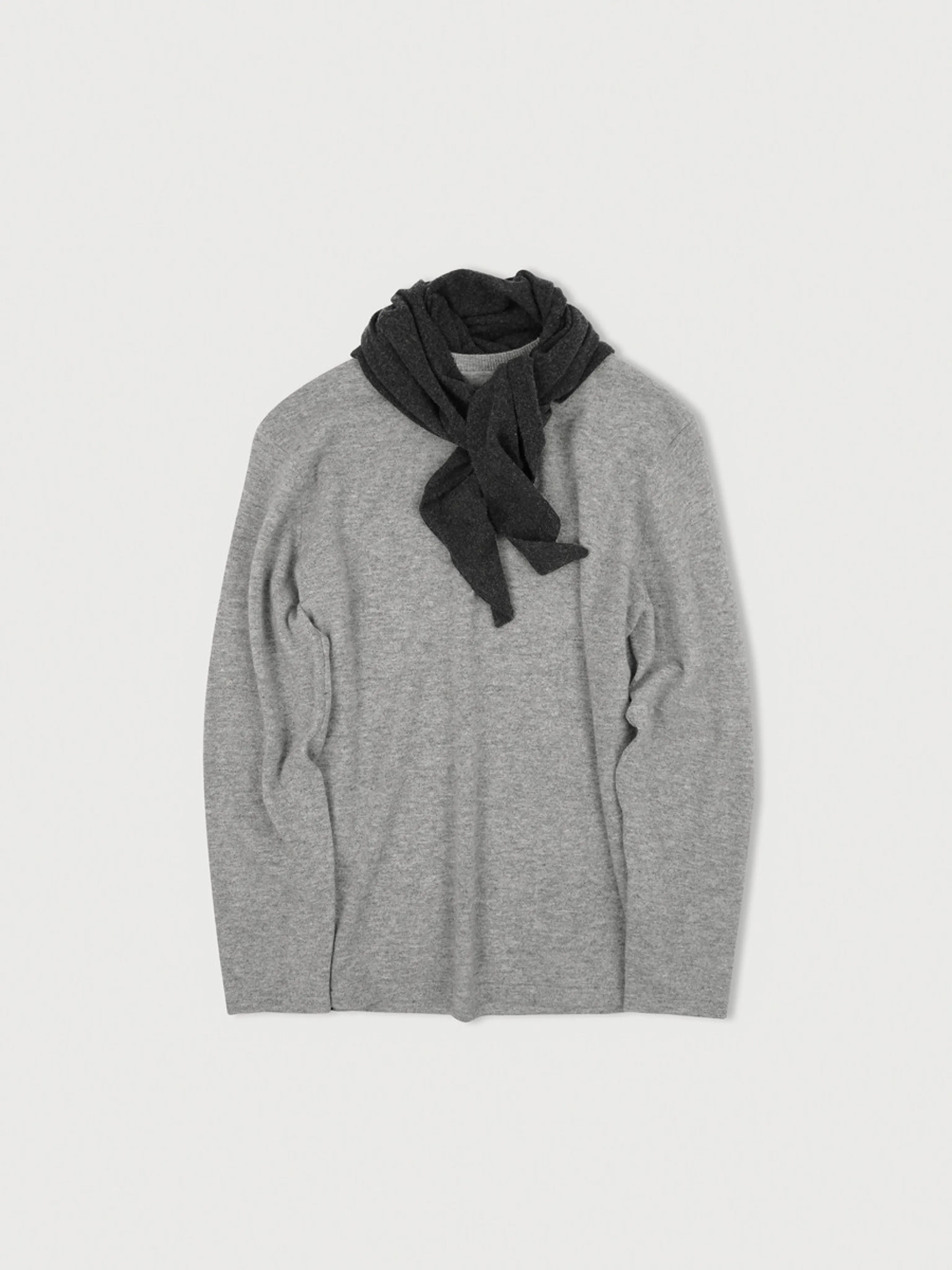 Wool Triangle Scarf - Image 5