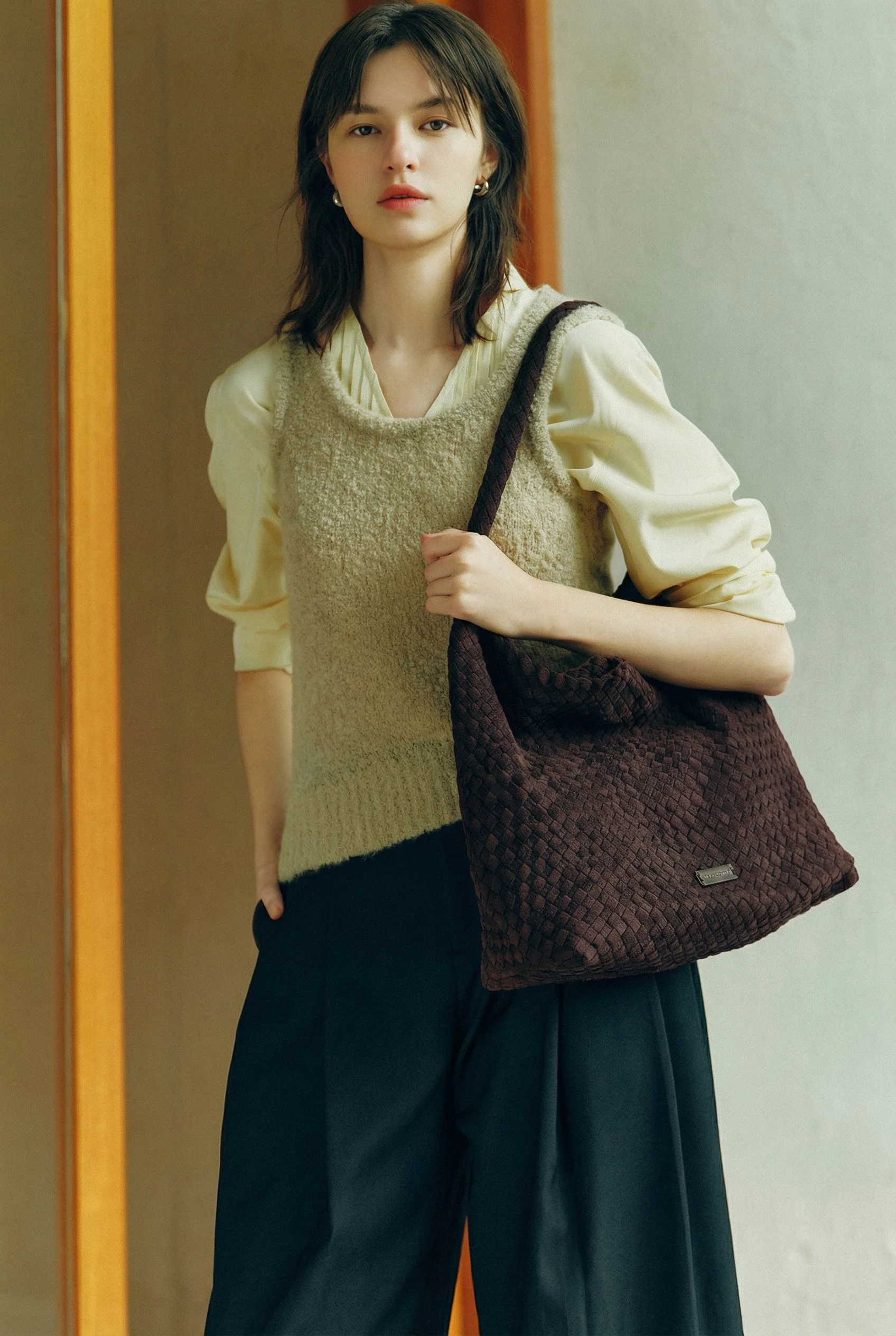 Woven Hobo Tote - Image 3