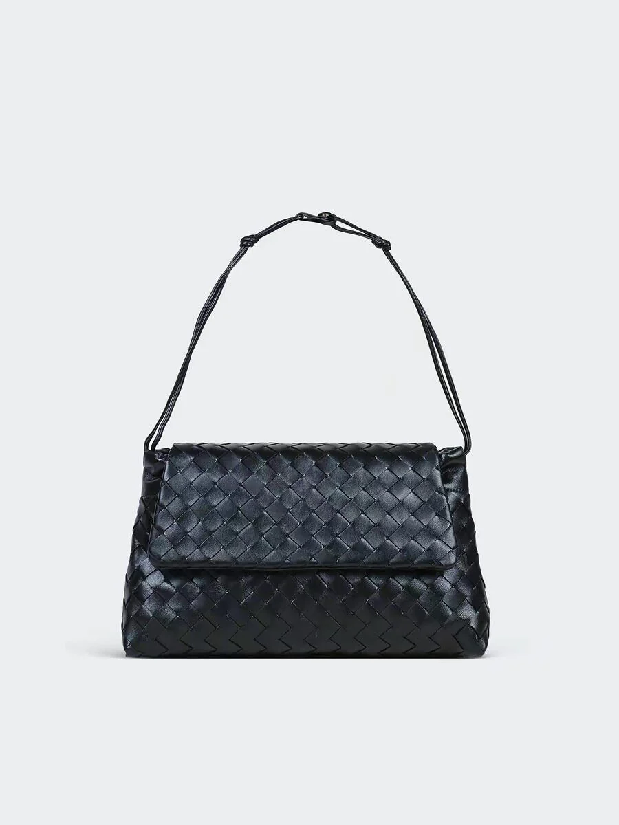 Woven Shoulder Bag - Image 5