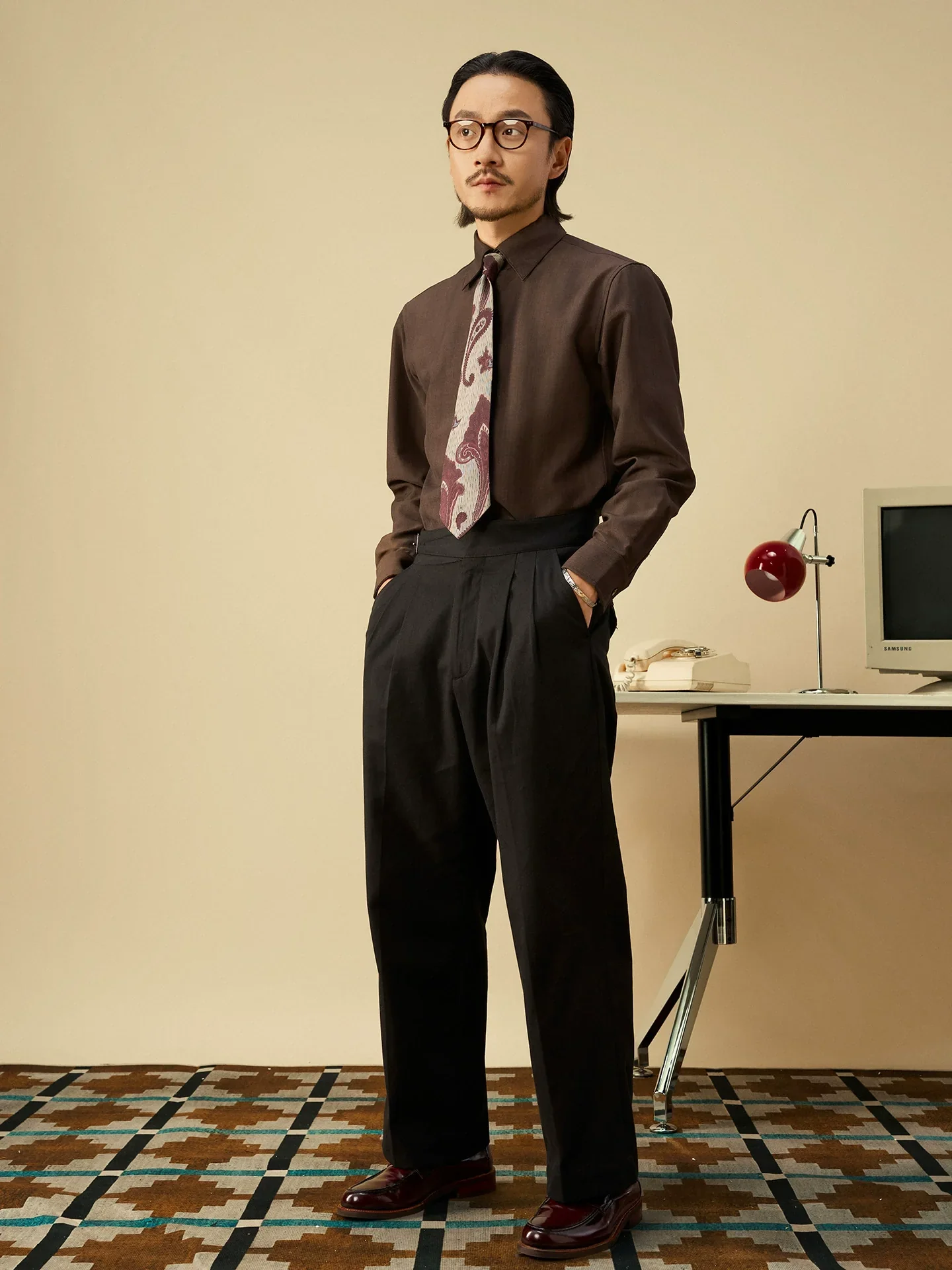 Wrinkle-Resistant Point-Collar Shirt