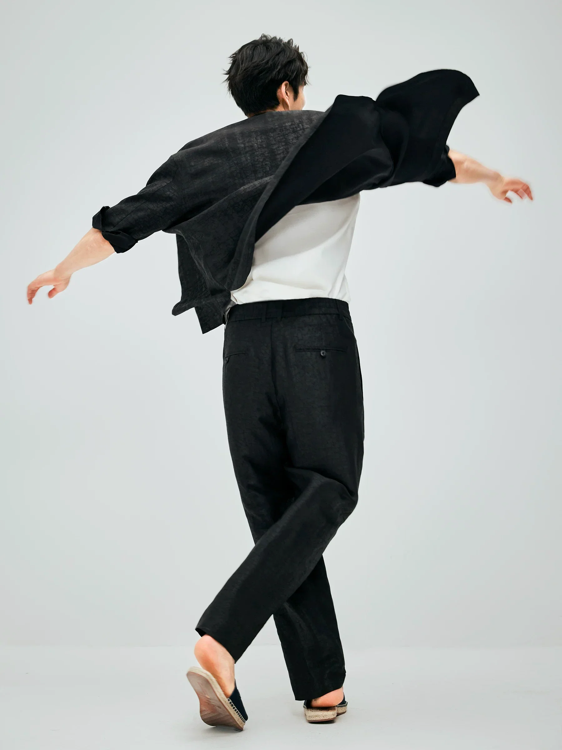 Xiangyun Mulberry Silk Wide-Leg Trousers - Image 3