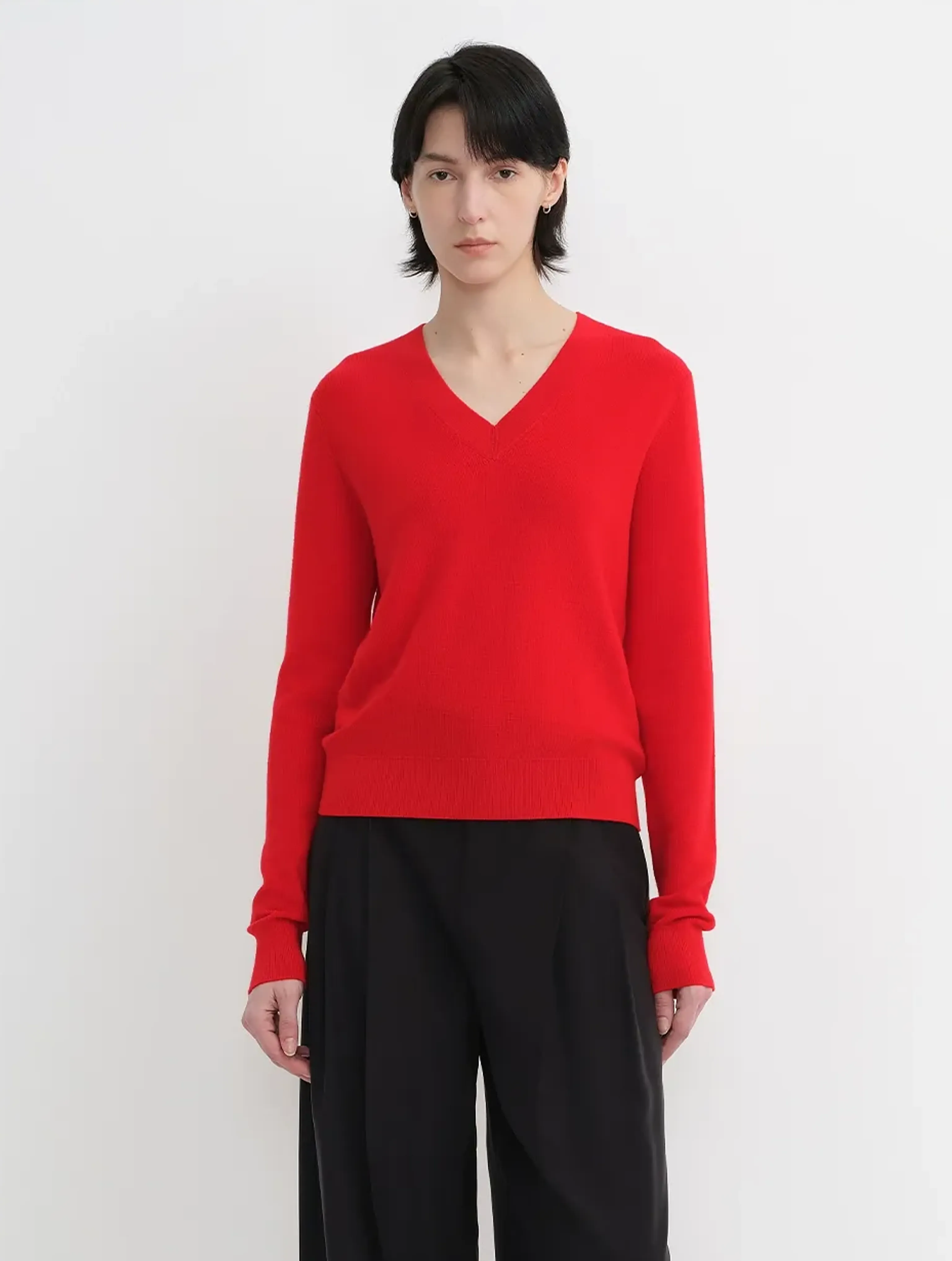 Yangtze V-Neck Sweater - Image 6