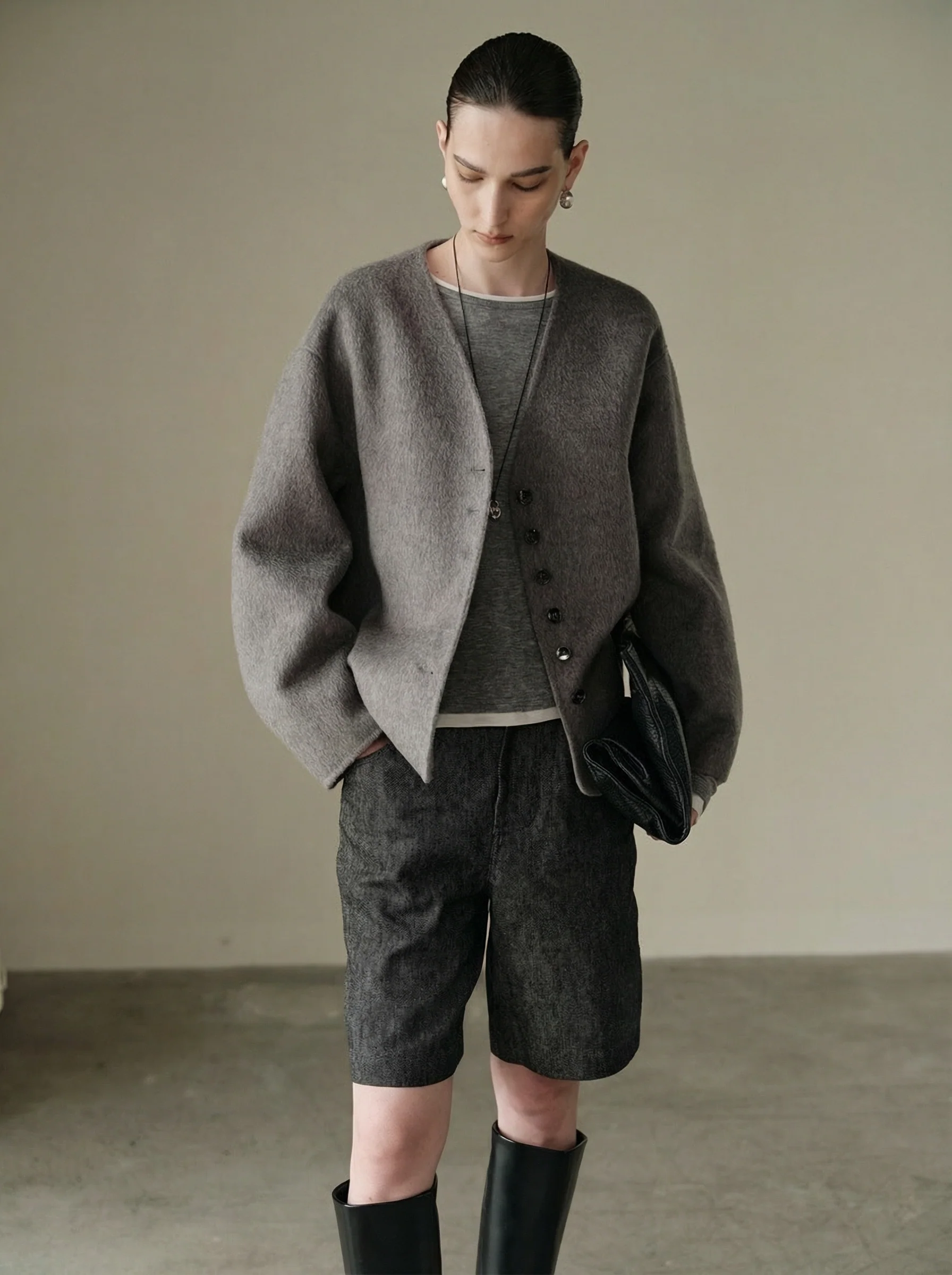 Yarn-Dyed Linen-Cotton High-Waist Bermuda Shorts - Image 3