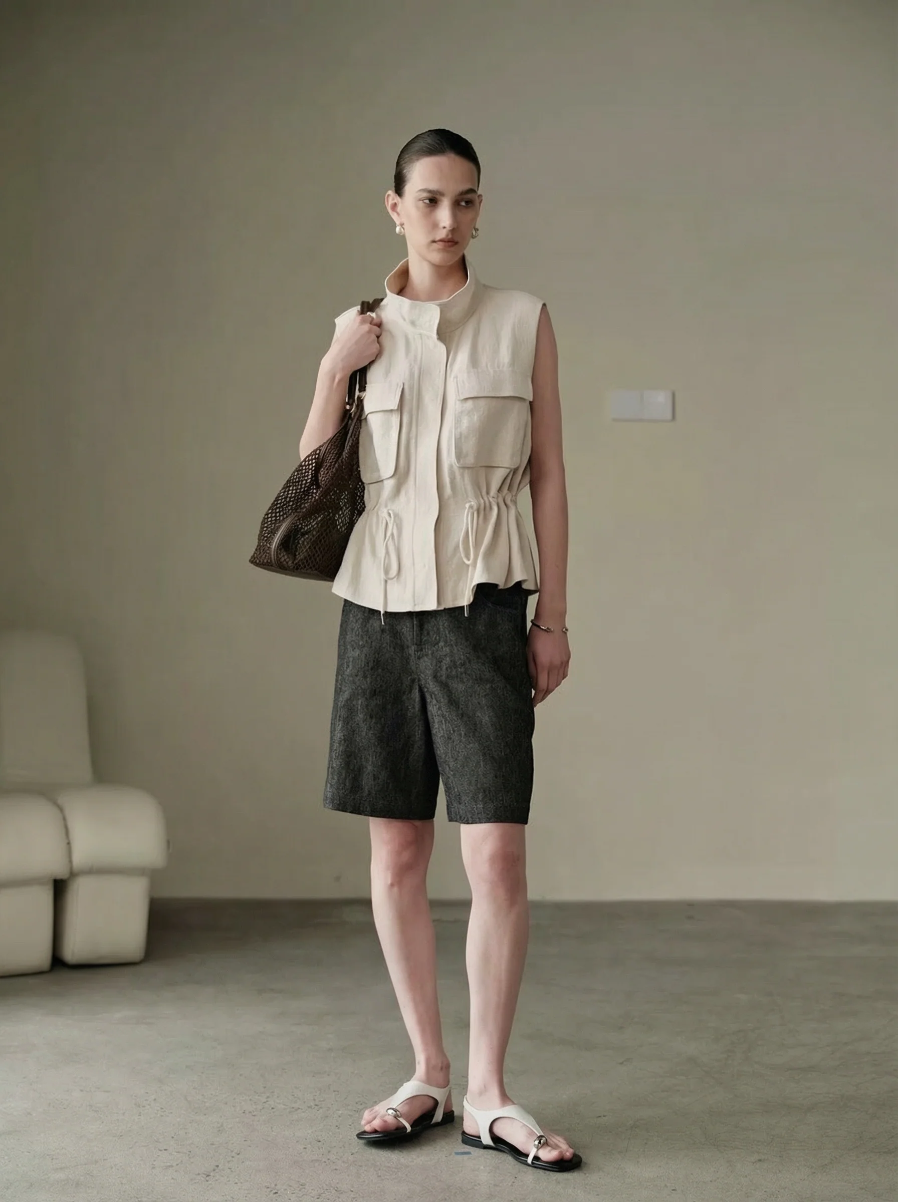 Yarn-Dyed Linen-Cotton High-Waist Bermuda Shorts - Image 6