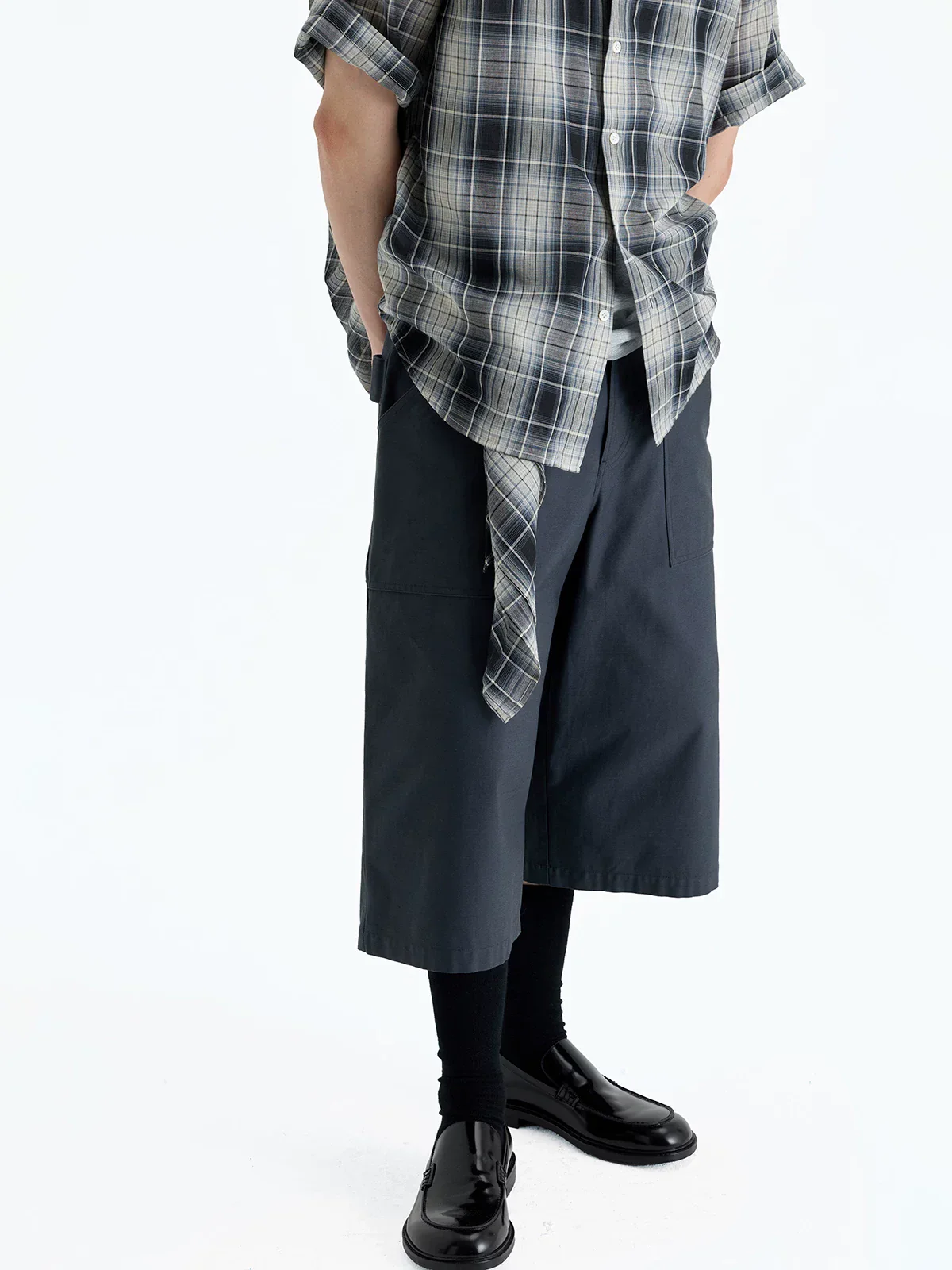 Yarn-Dyed Plaid Cotton Short Sleeve Shirt - Image 2