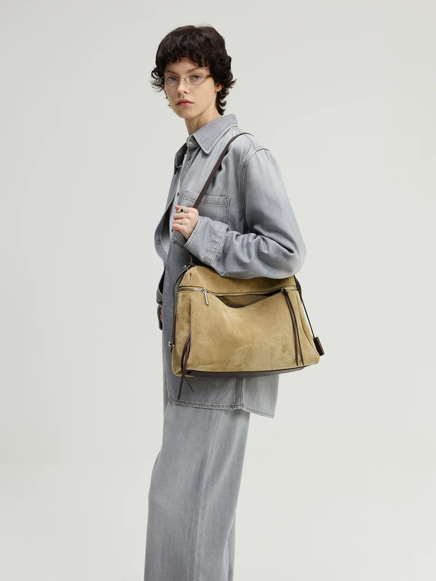 Zip Hobo Bag - Image 5